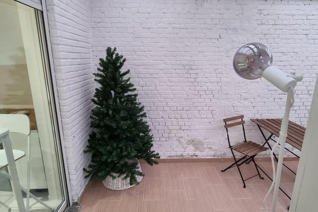 Worker's Lodge - 2 Bedrooms & Court yard - Antwerp Smooth Stays
