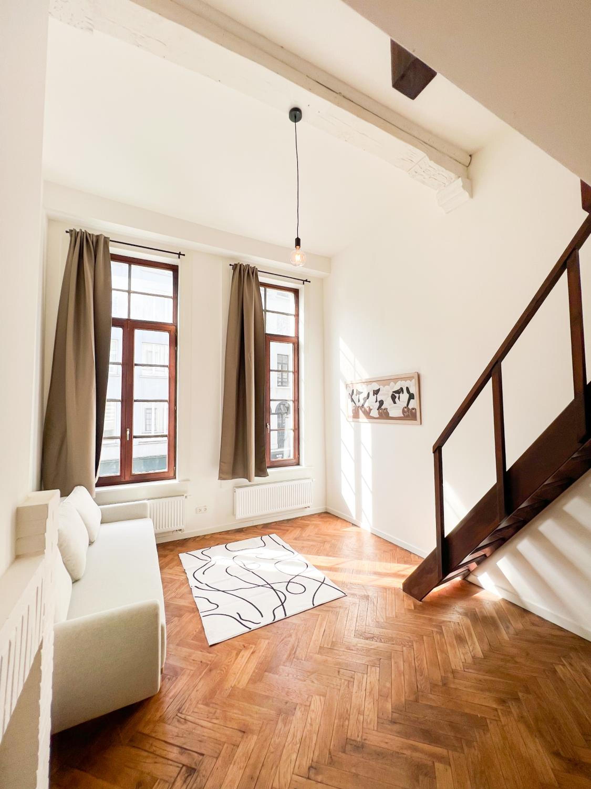 Mayfair Suites