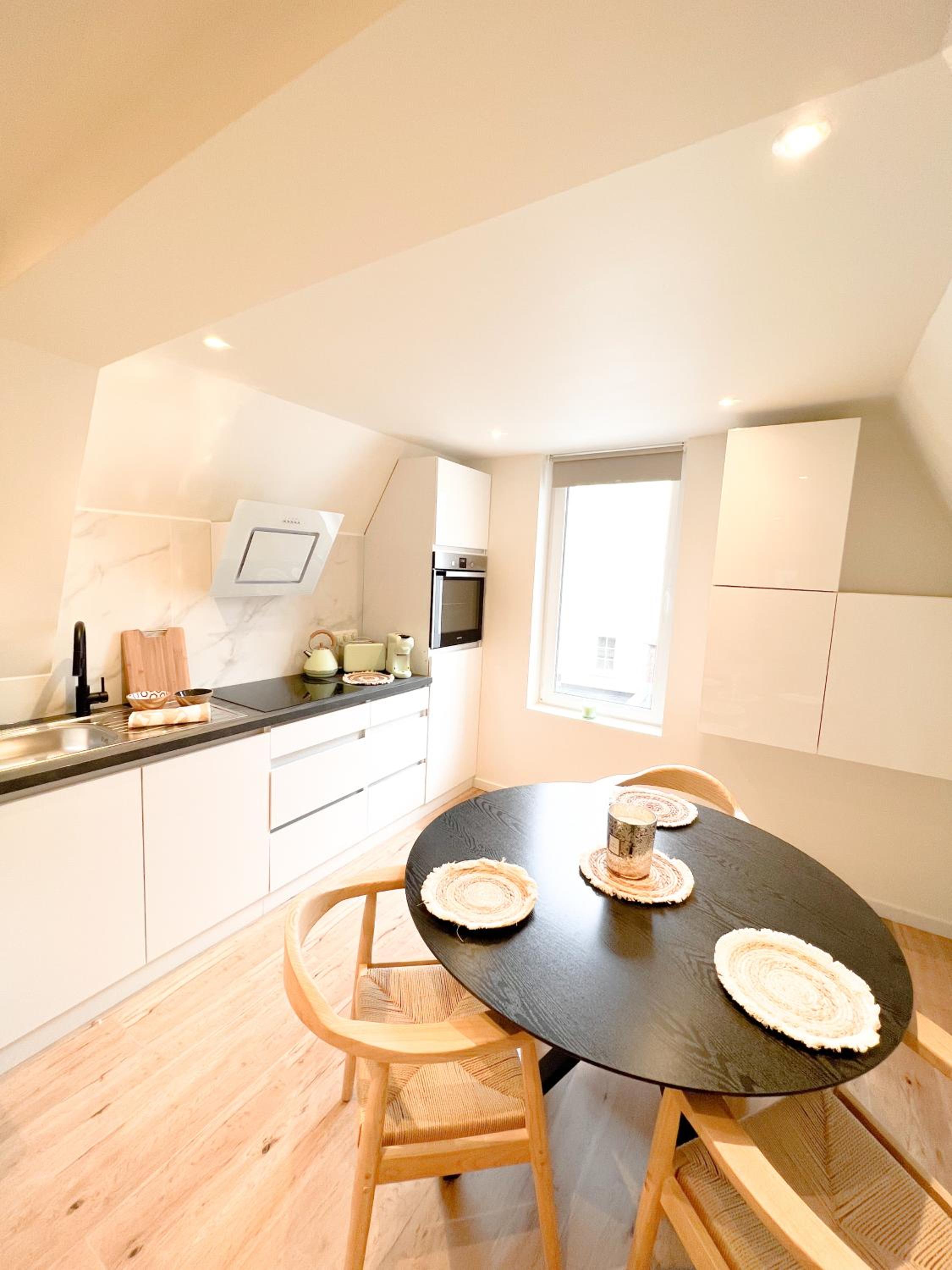 Mayfair Suites