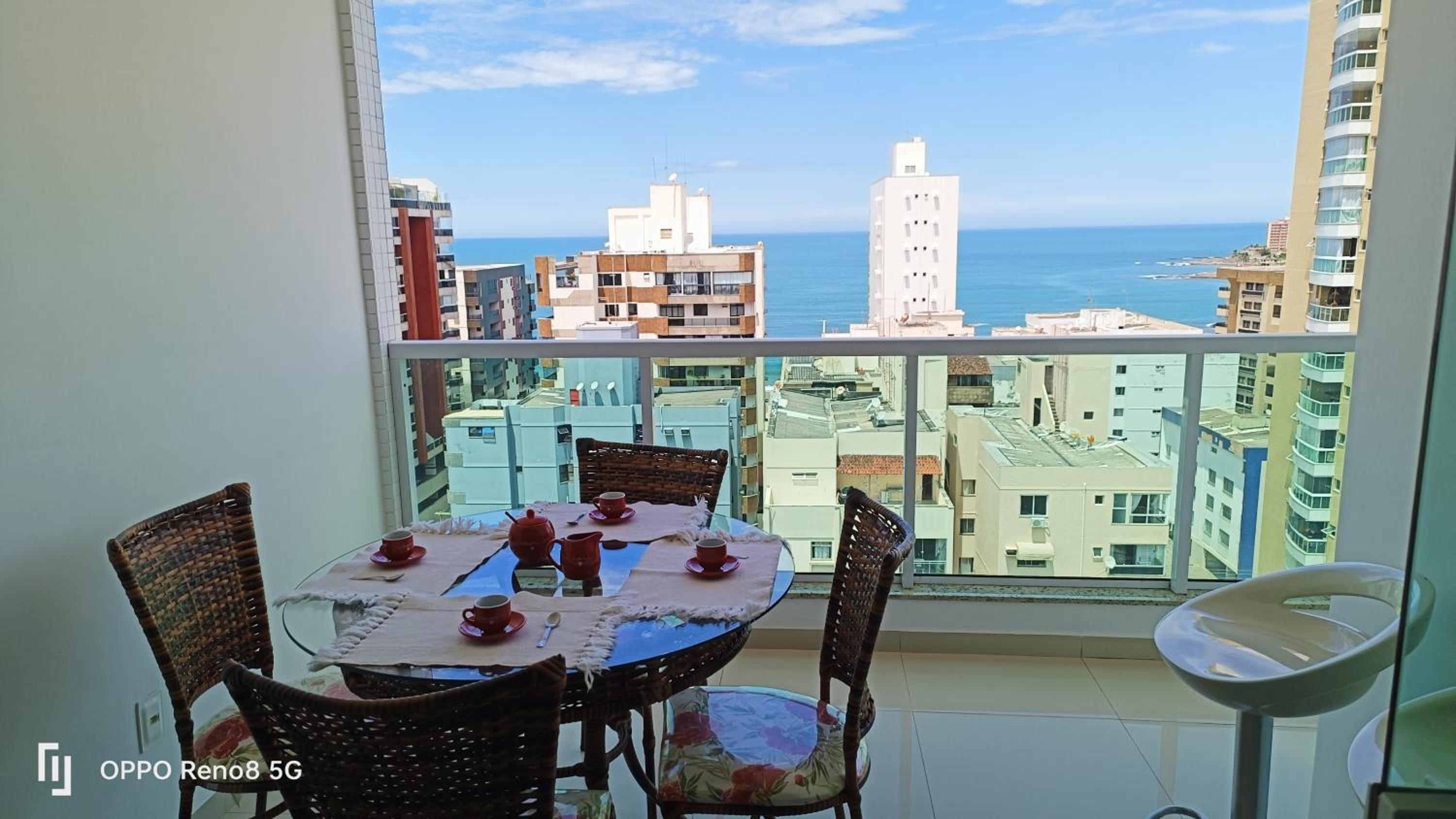 Magnifico apto com vista para o mar, 2 quartos, máximo 6 pessoas!!!