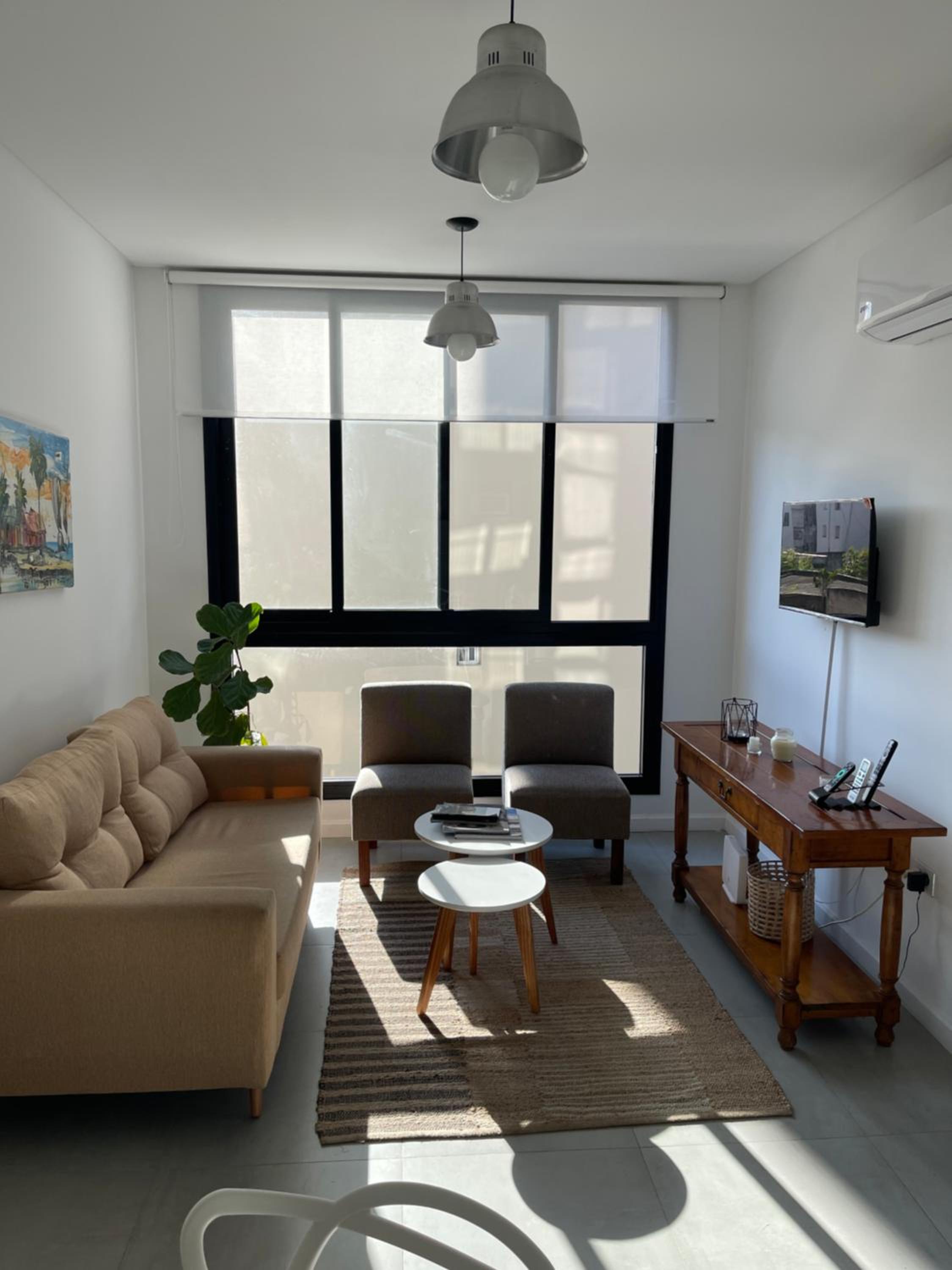 Departamento entero con pileta y parrilla