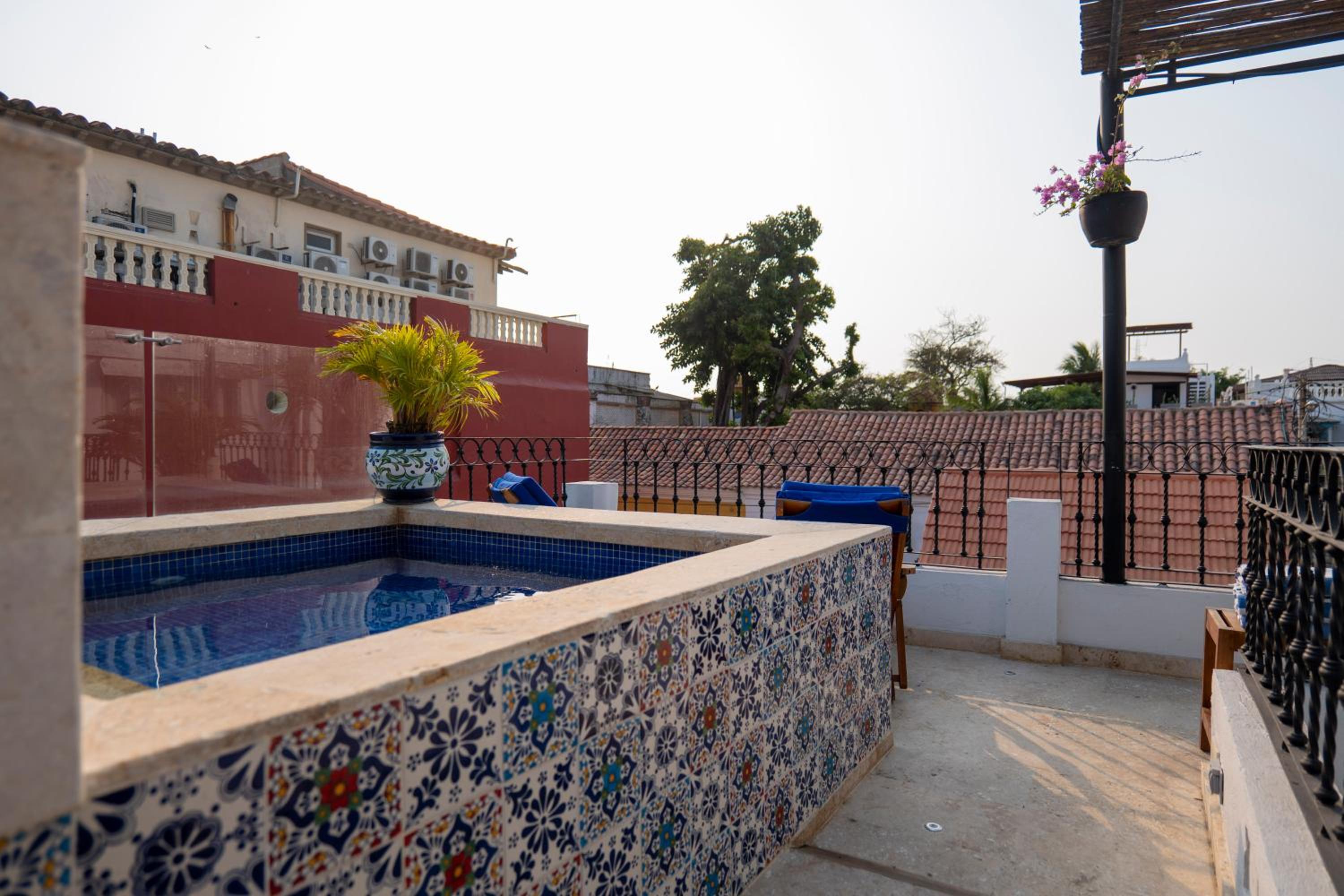 Casa Familiar - Maria de las Palmas -Getsemani