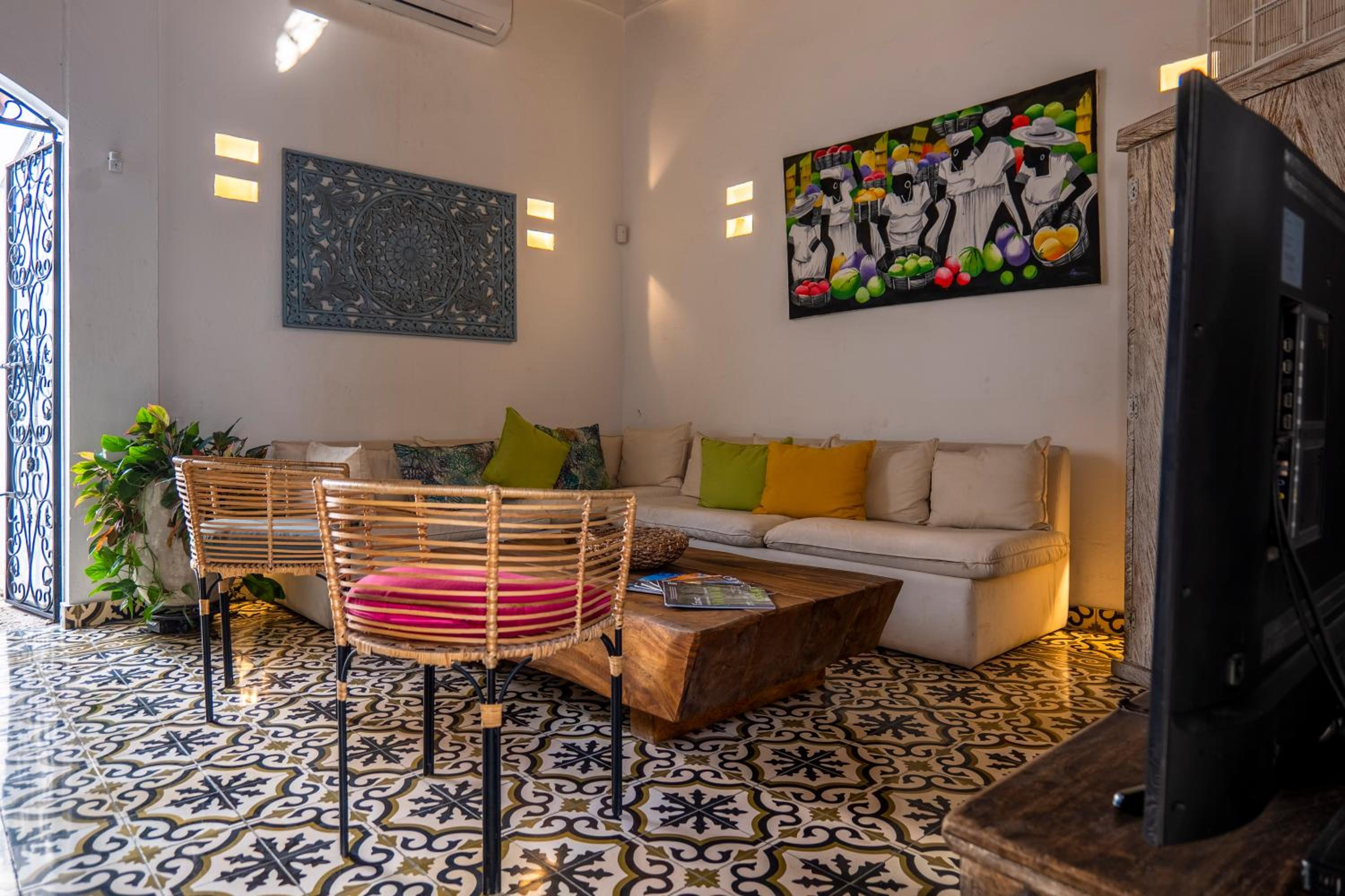 Casa Familiar - Maria de las Palmas -Getsemani