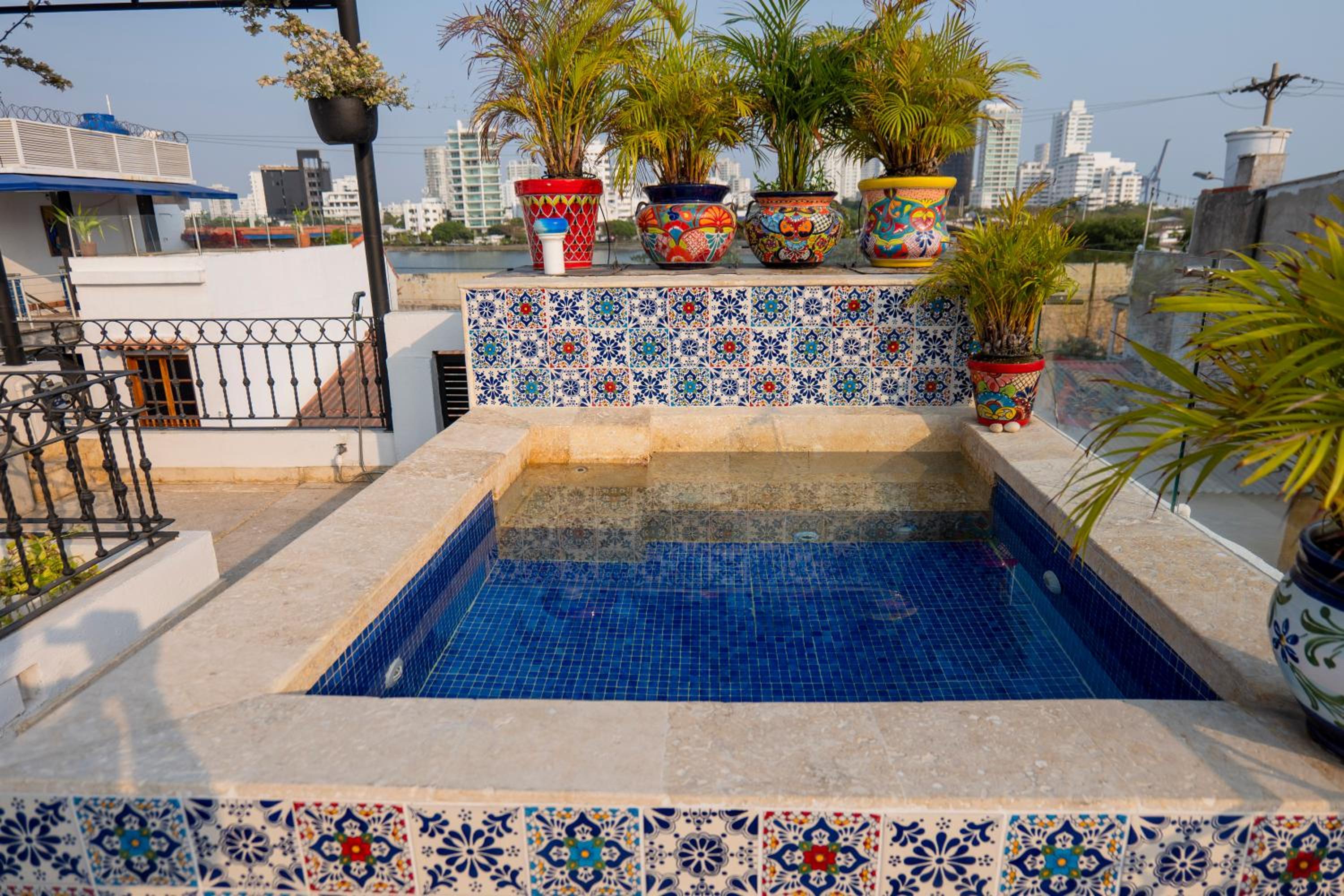 Casa Familiar - Maria de las Palmas -Getsemani