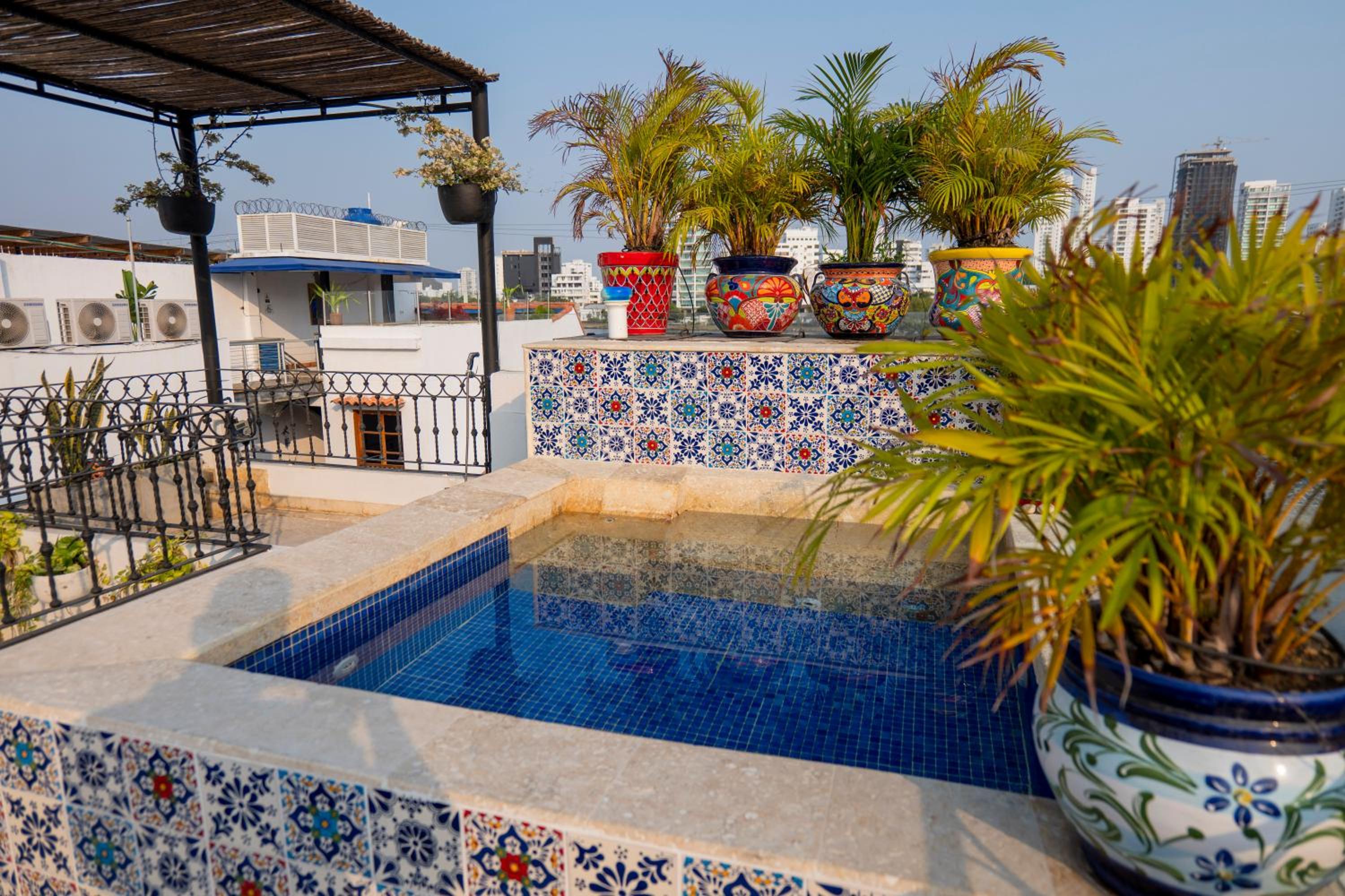 Casa Familiar - Maria de las Palmas -Getsemani