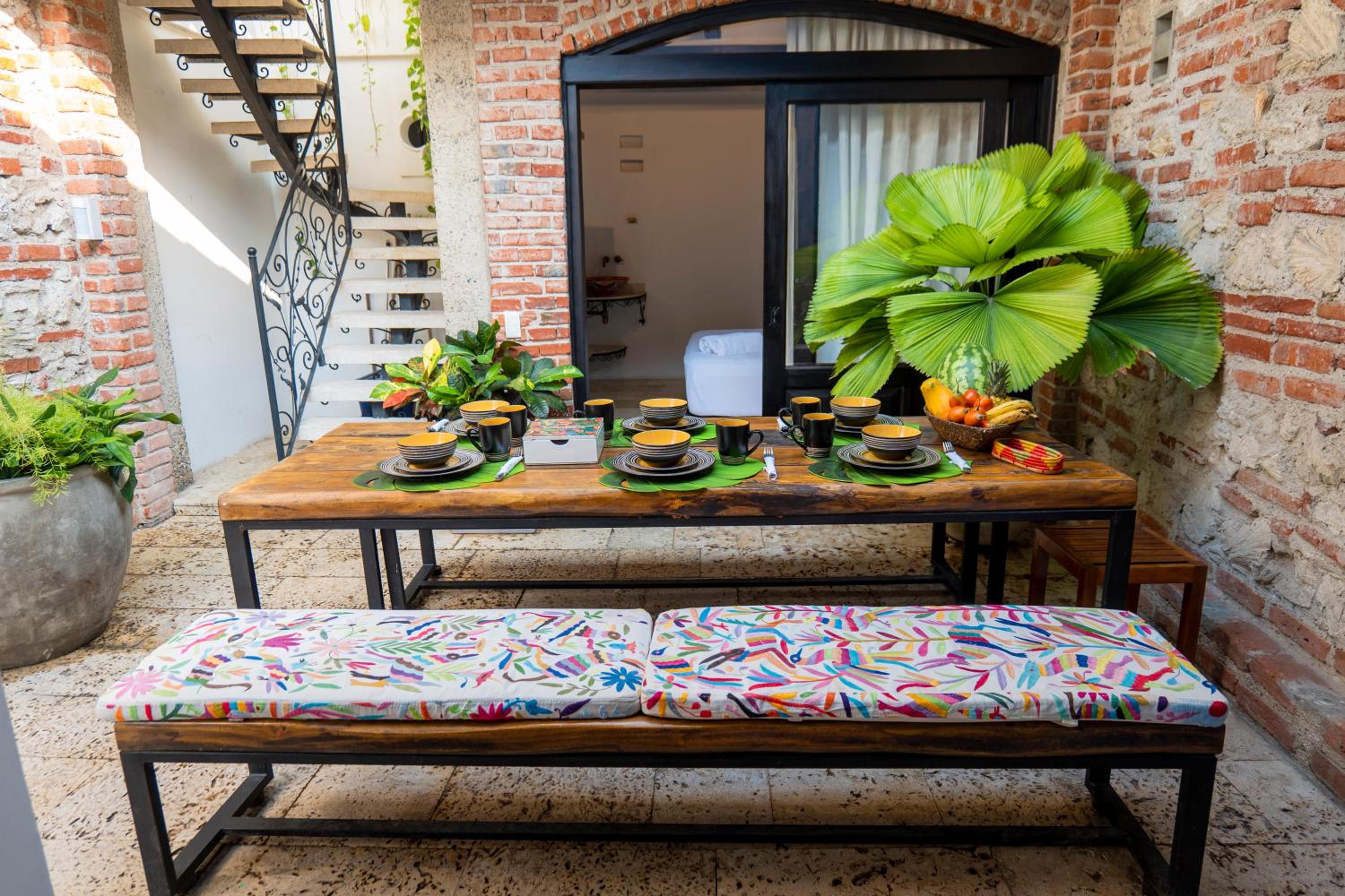 Casa Familiar - Maria de las Palmas -Getsemani
