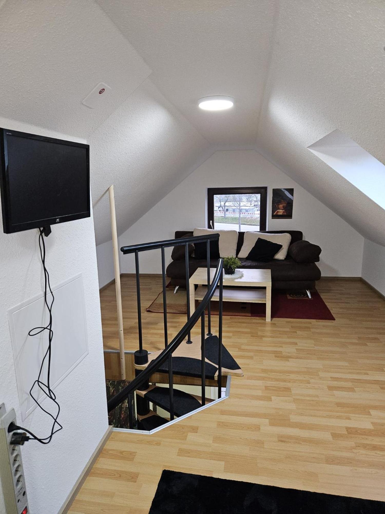 Schön und bequem Wohnung
