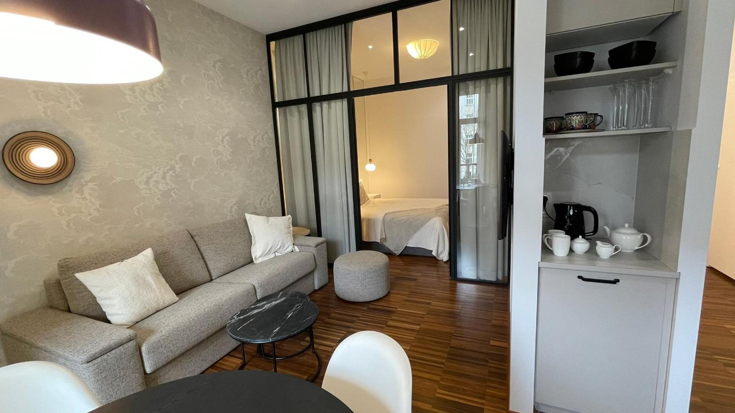 Elegancki apartament od dziedzińca, 60m2, parking, Rynek 700 m