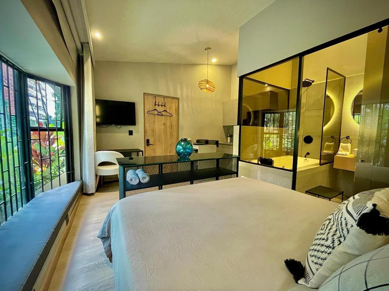 Las Lomas Luxury Lofts