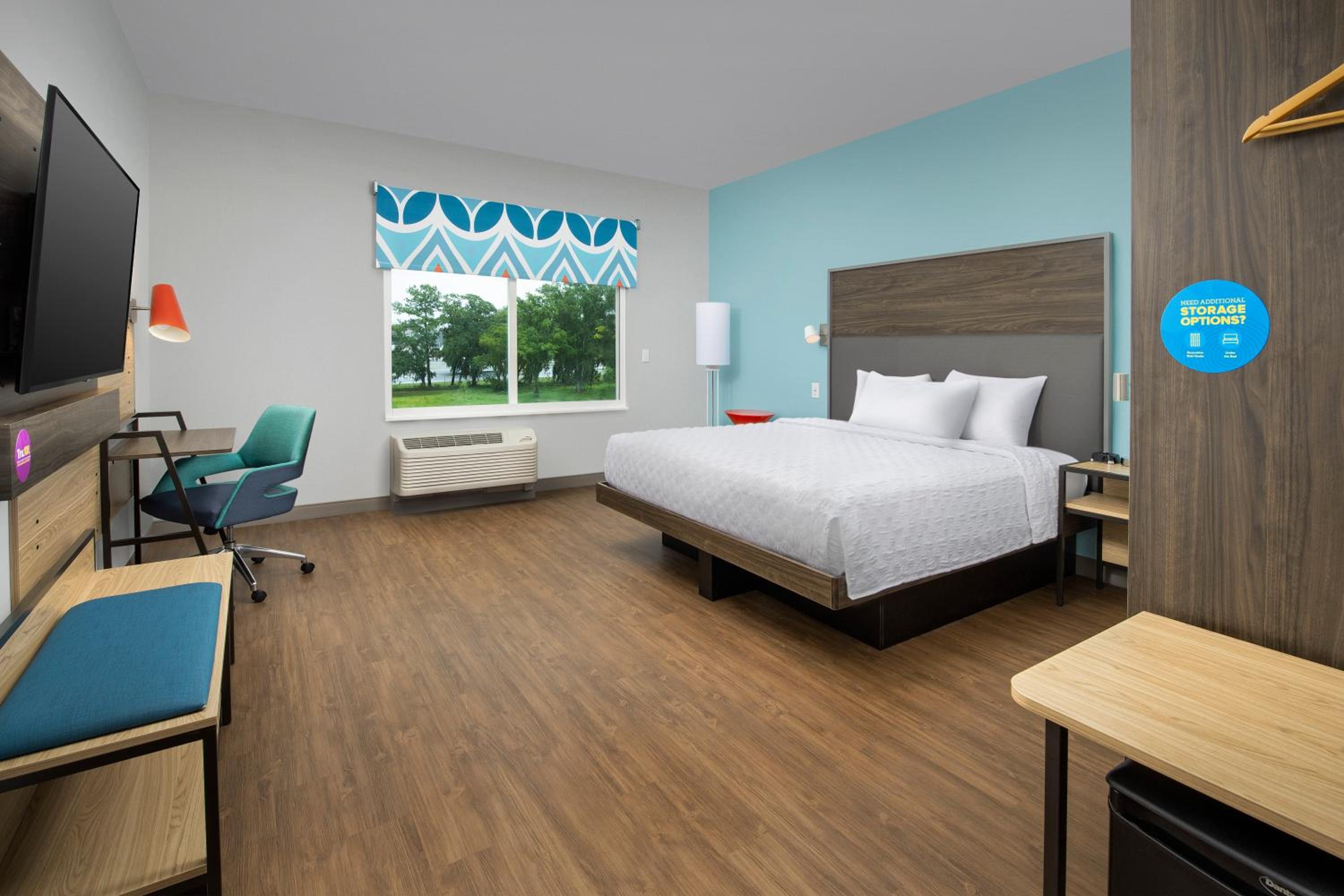 Jacksonville Vacations - Tru By Hilton Jacksonville Airport - Property Image 2