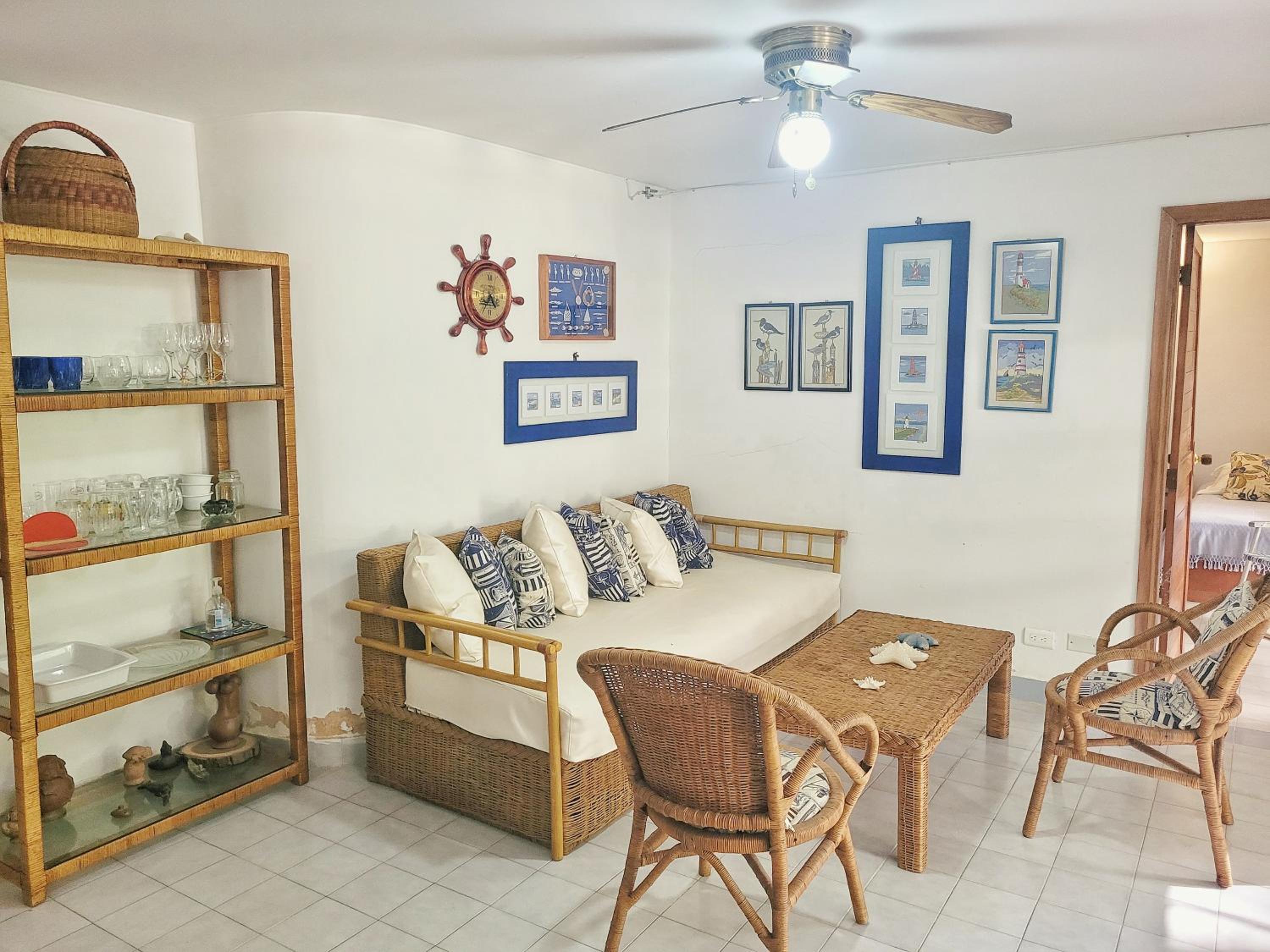 Apartamento con salida a la playa