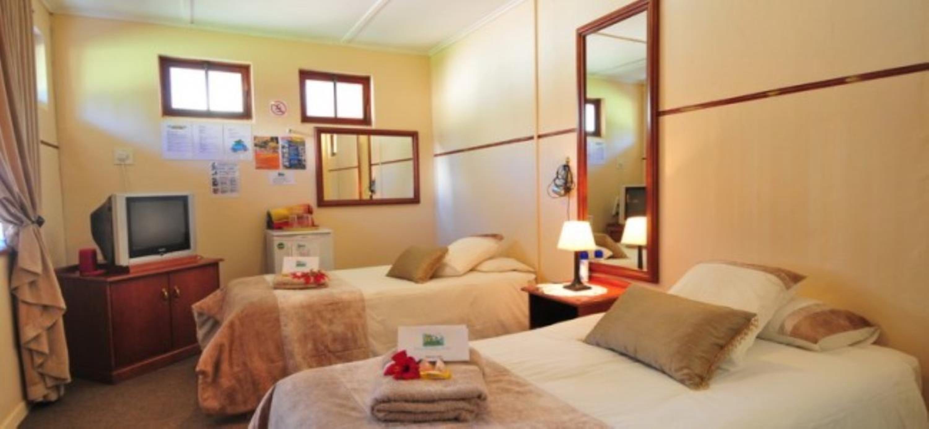 Oasis Country Lodge
