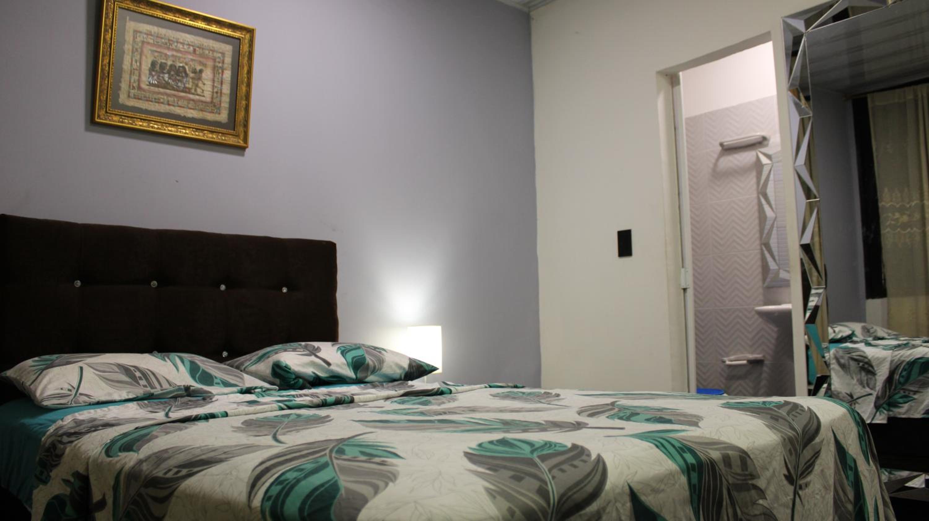 Hostal Queens Deluxe