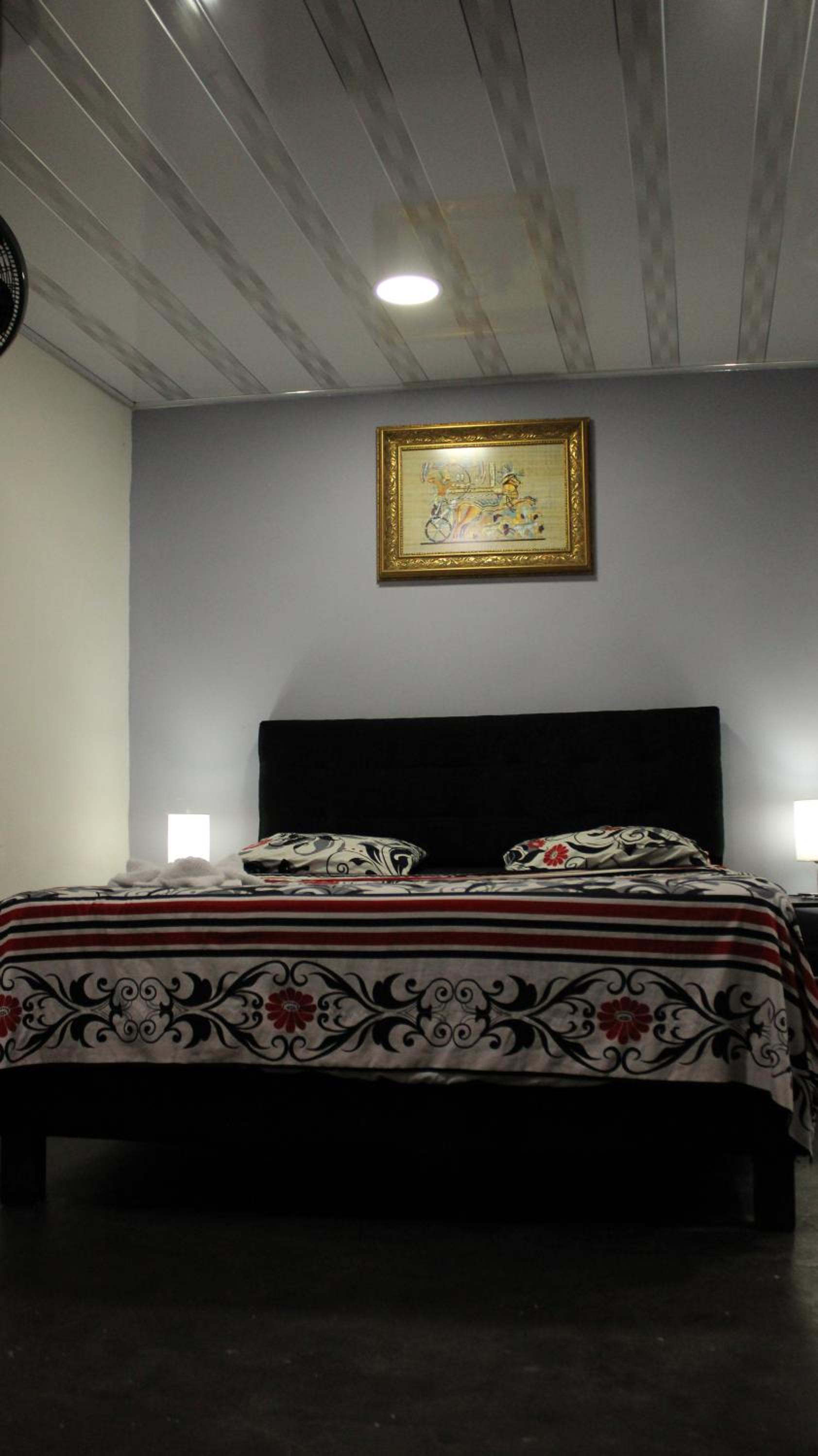Hostal Queens Deluxe