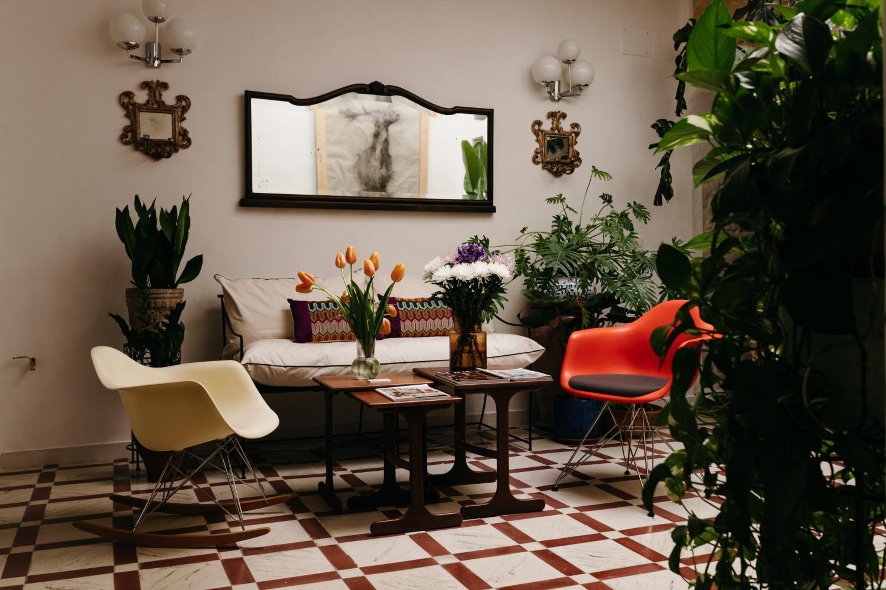 lounge