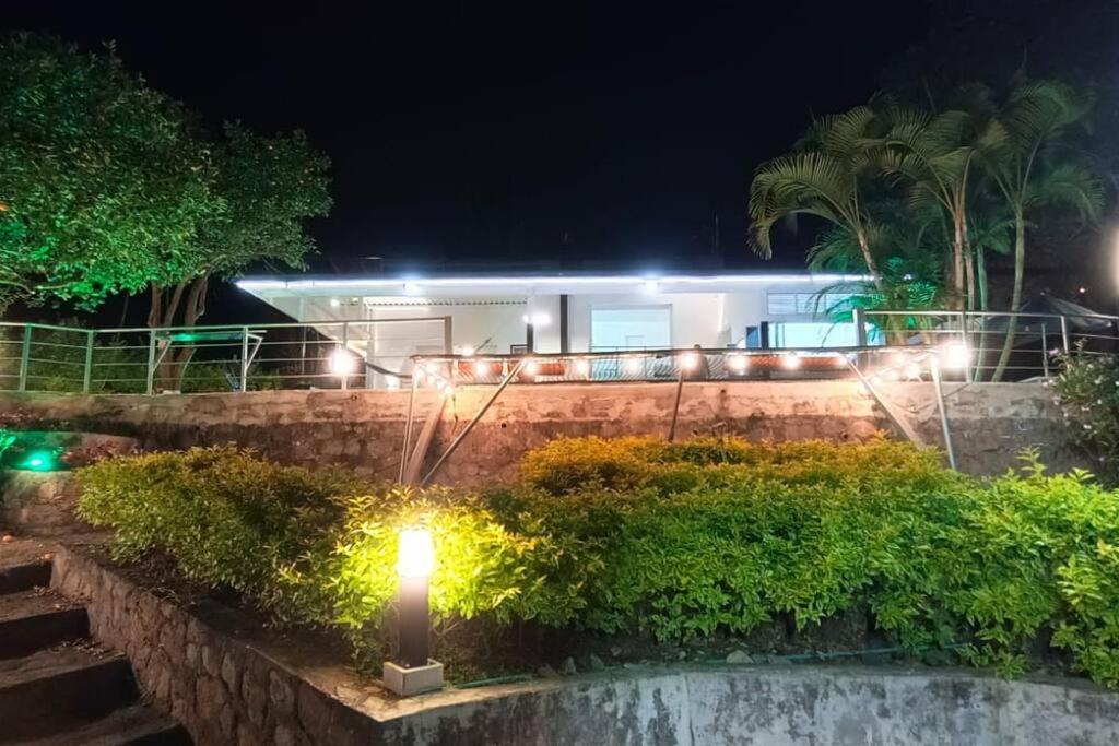 Hermosa casa campestre a 1 hora de Bogotá - Tena