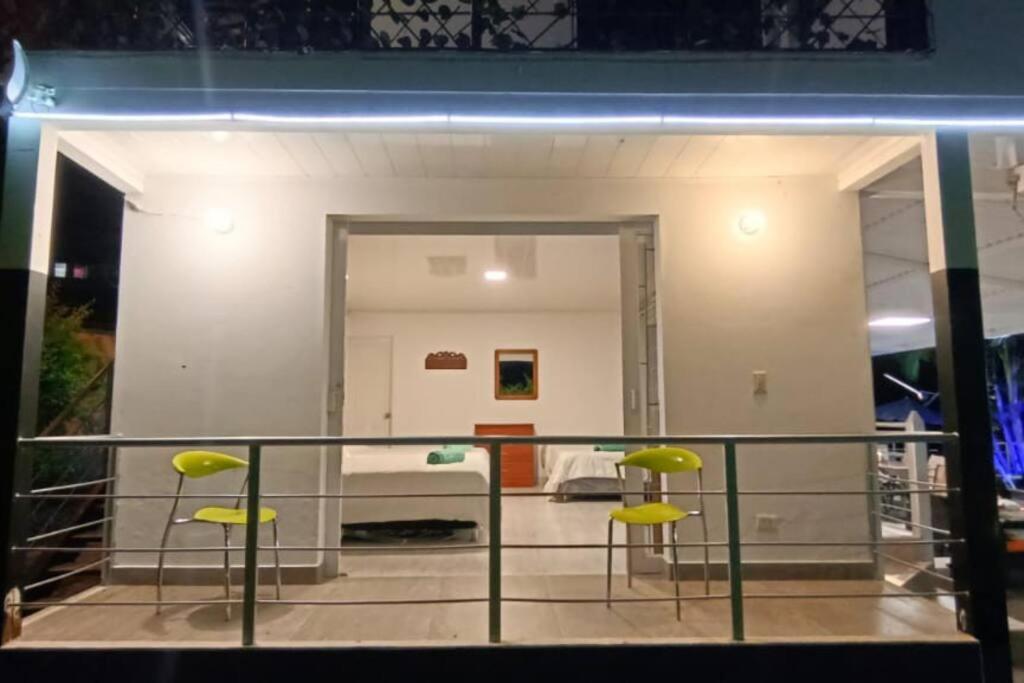 Hermosa casa campestre a 1 hora de Bogotá - Tena