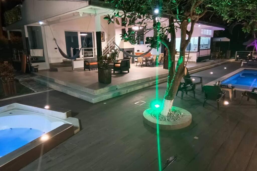Hermosa casa campestre a 1 hora de Bogotá - Tena