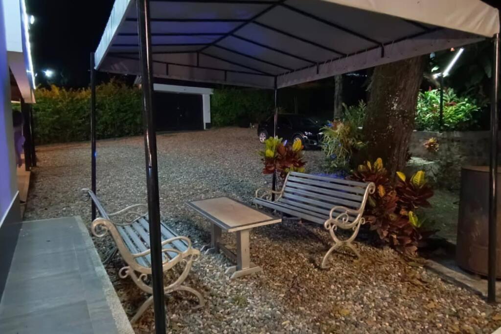 Hermosa casa campestre a 1 hora de Bogotá - Tena