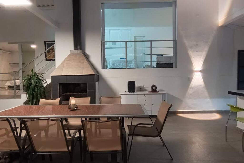 Hermosa casa campestre a 1 hora de Bogotá - Tena