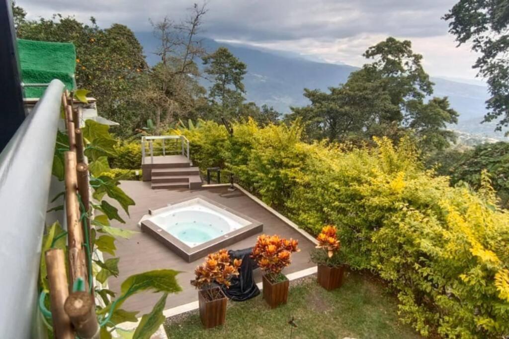 Hermosa casa campestre a 1 hora de Bogotá - Tena