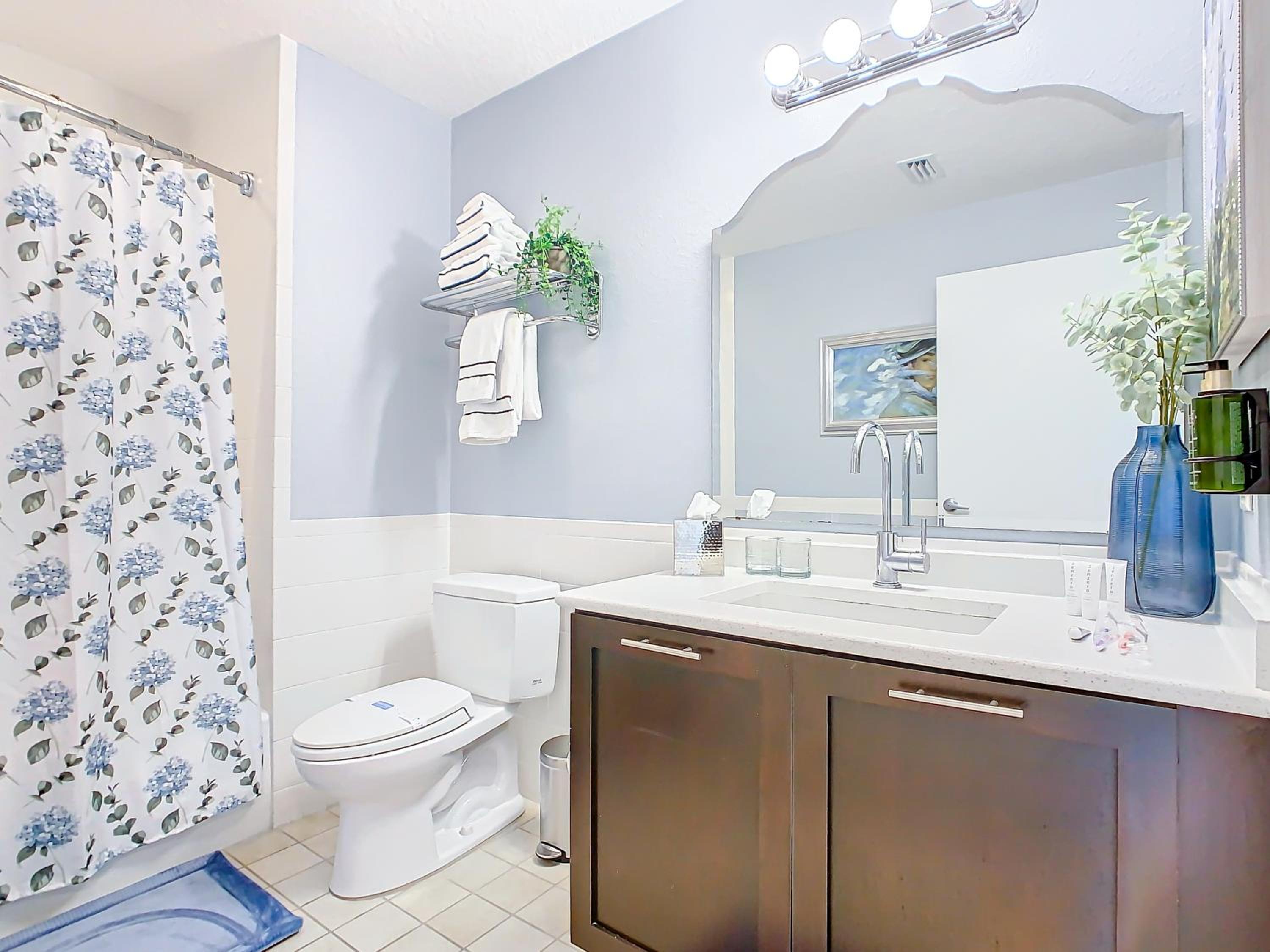 1Bed/1Bath Pet Friendly Condo at the Melia