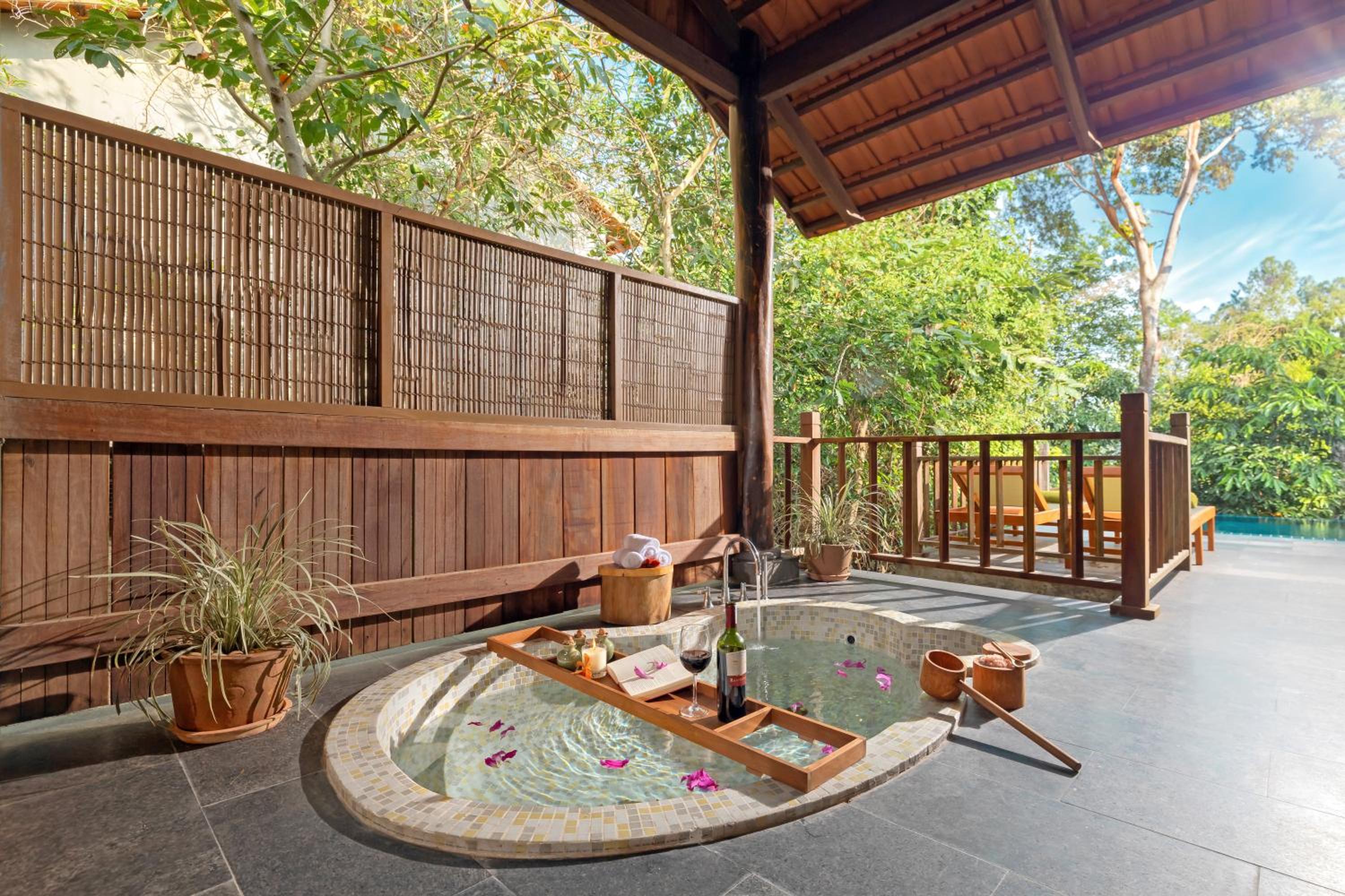 Green Bay Phu Quoc Resort & Spa