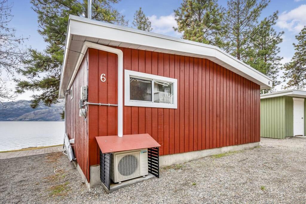The Perfect Getaway Cabin in the Okanagan #6