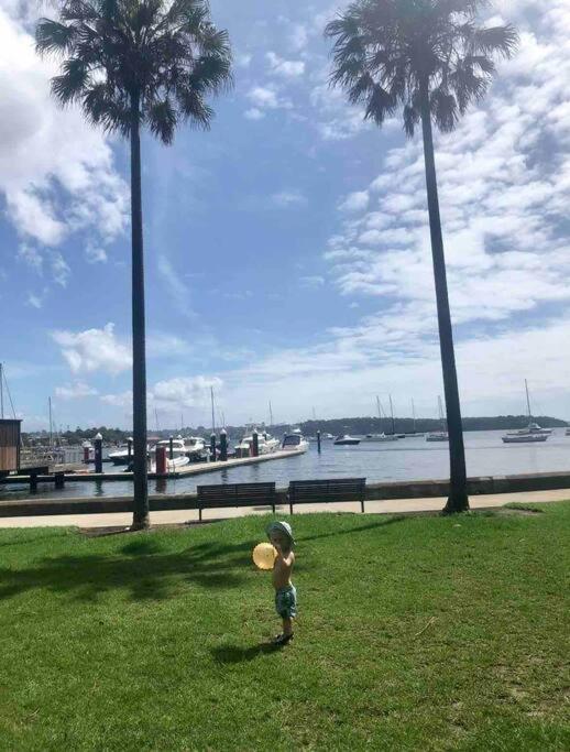 Elizabeth Bay Marina Apartment