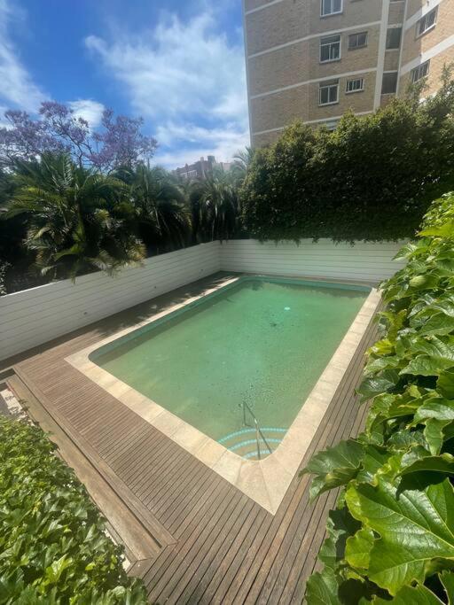Elizabeth Bay Marina Apartment