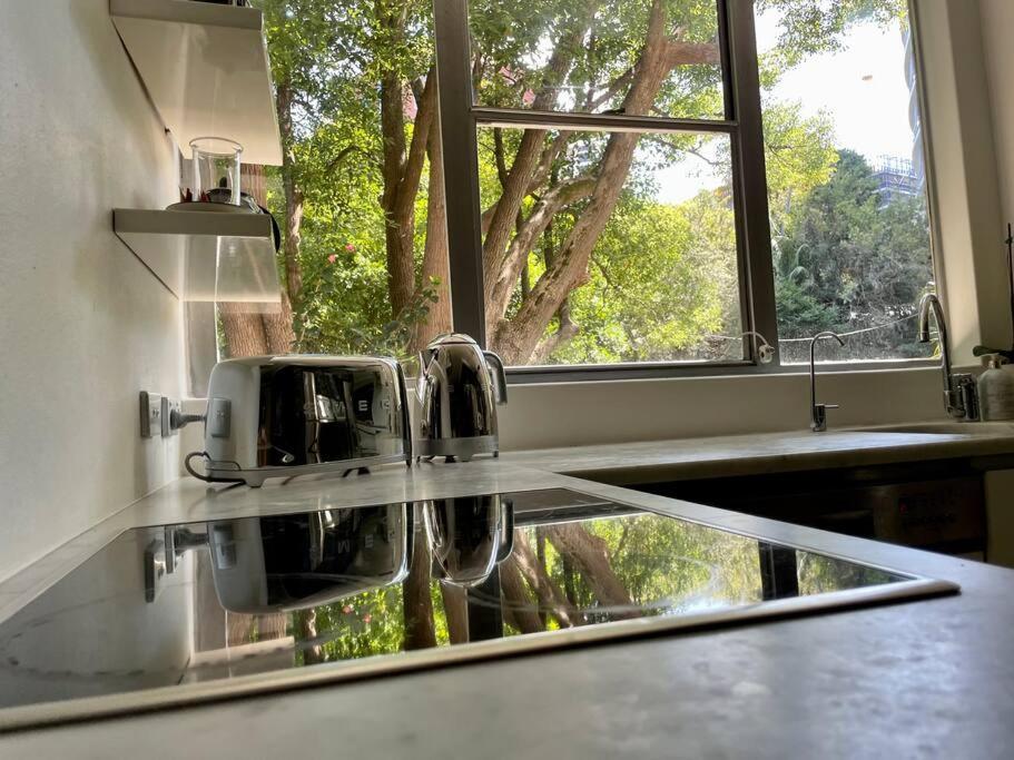 Elizabeth Bay Marina Apartment