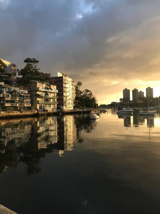Elizabeth Bay Marina Apartment