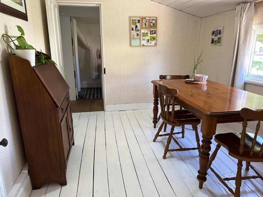 Ulva Cottage - Historical BnB