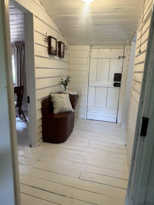 Ulva Cottage - Historical BnB