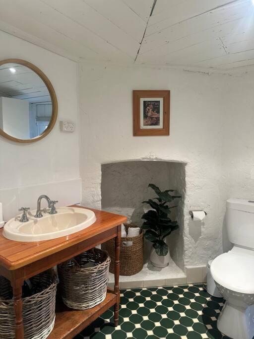 Ulva Cottage - Historical BnB