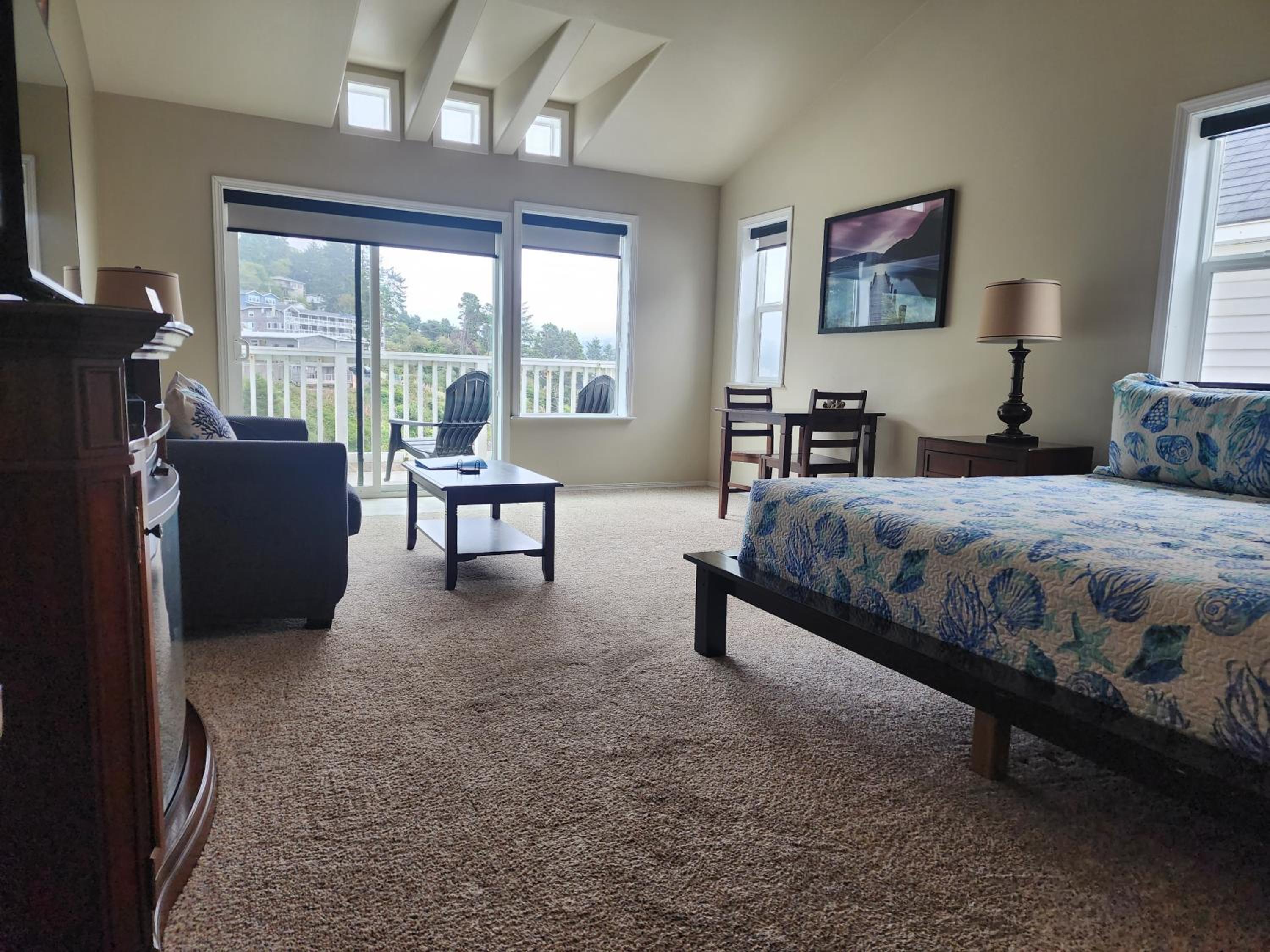 Inn at Arch Rock