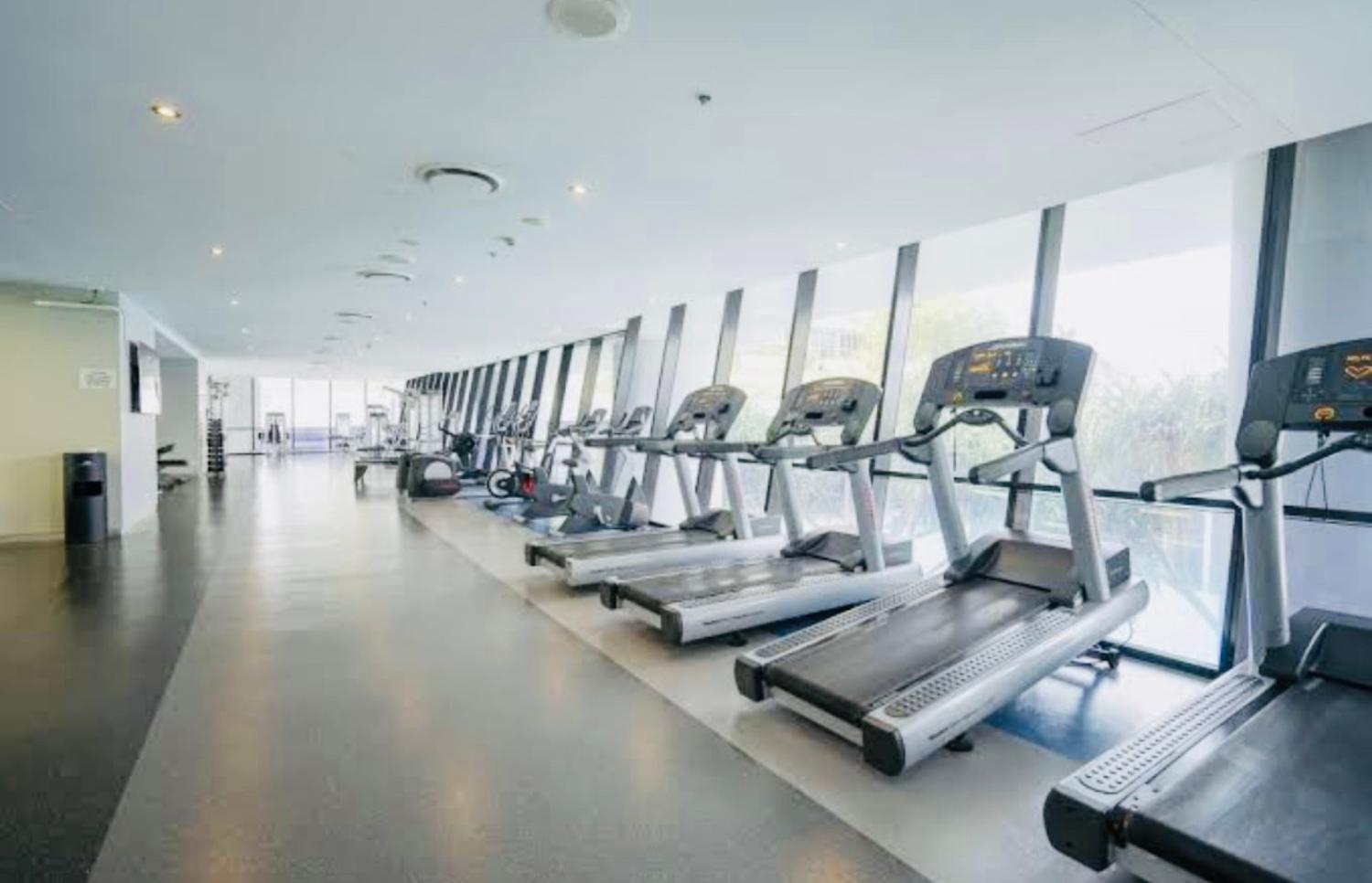 Deluxe 1BR Couple & Family Ocean Apartment, Circle on Cavill, Surfers Paradise