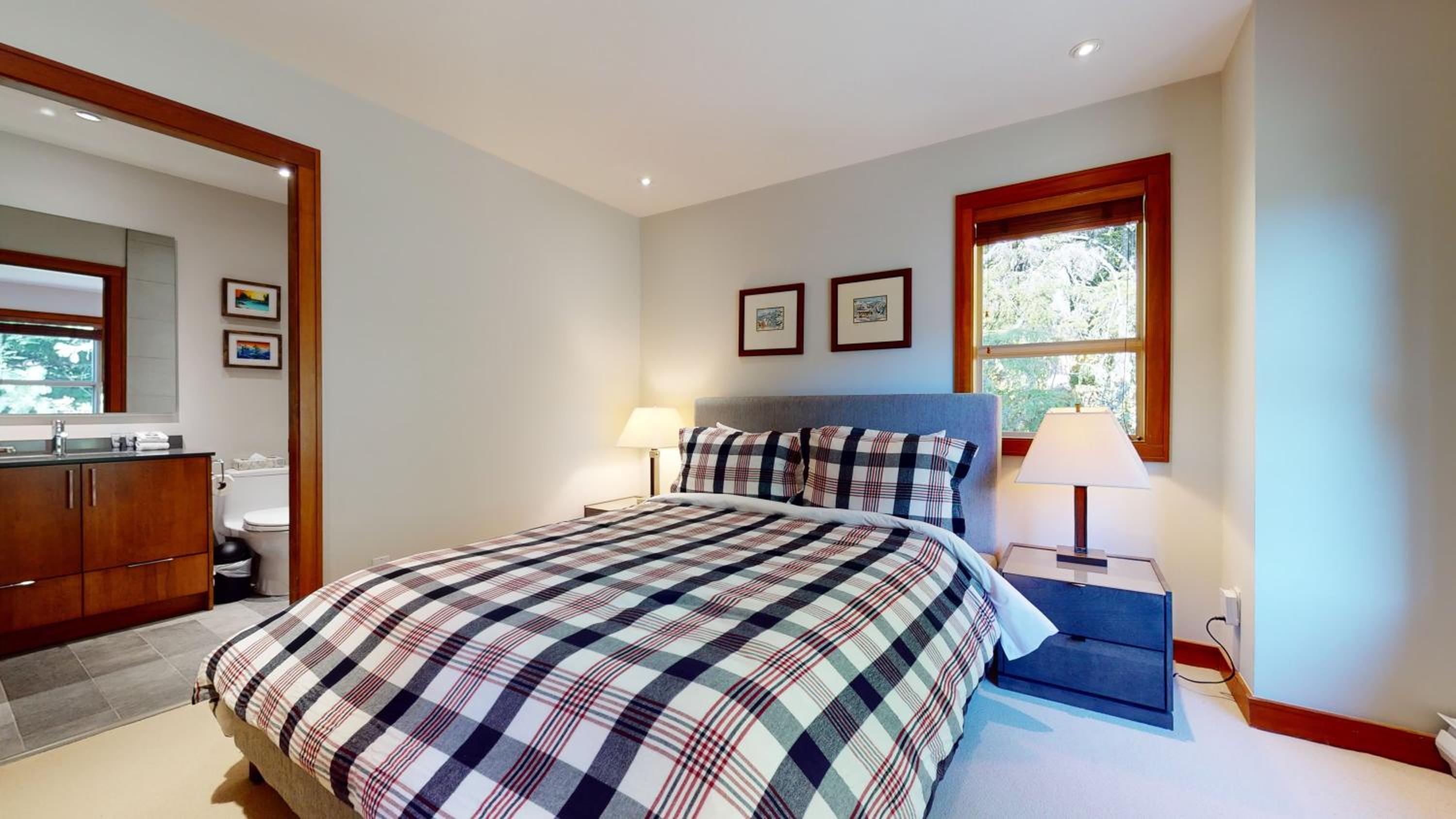 Peaceful Benchlands Townhome by Harmony Whistler