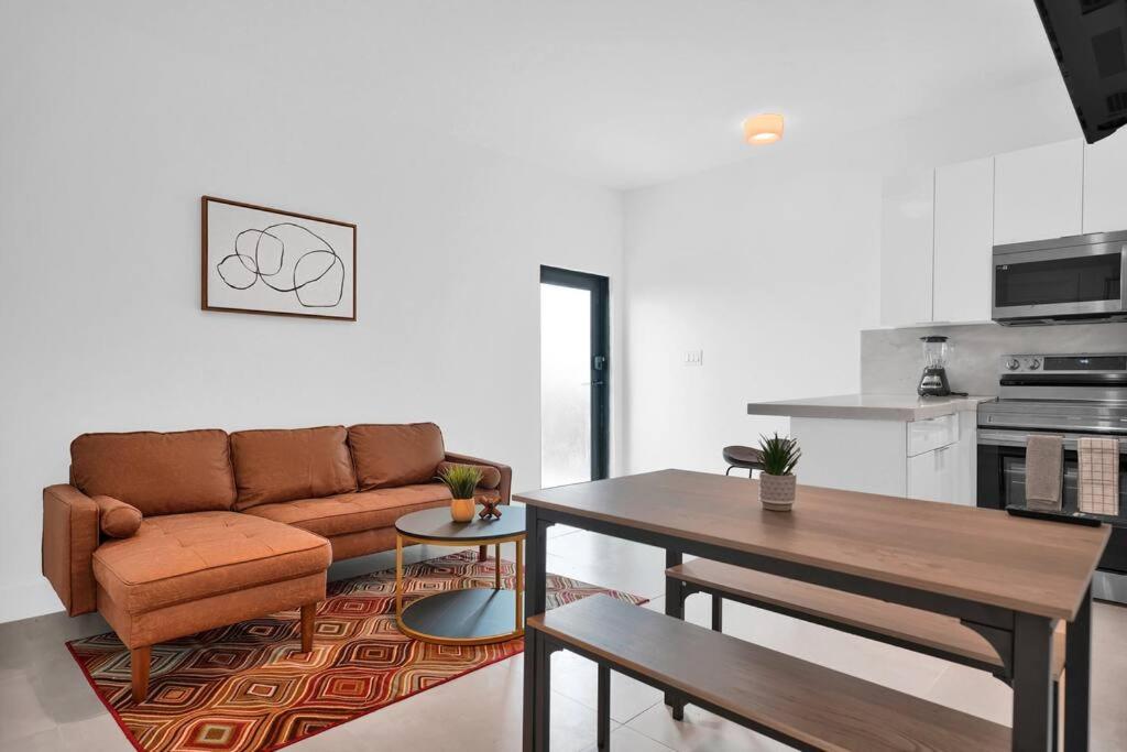 Villa 2 in Miami