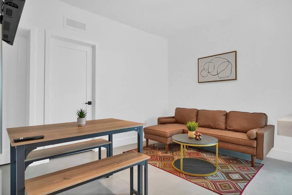 Villa 2 in Miami