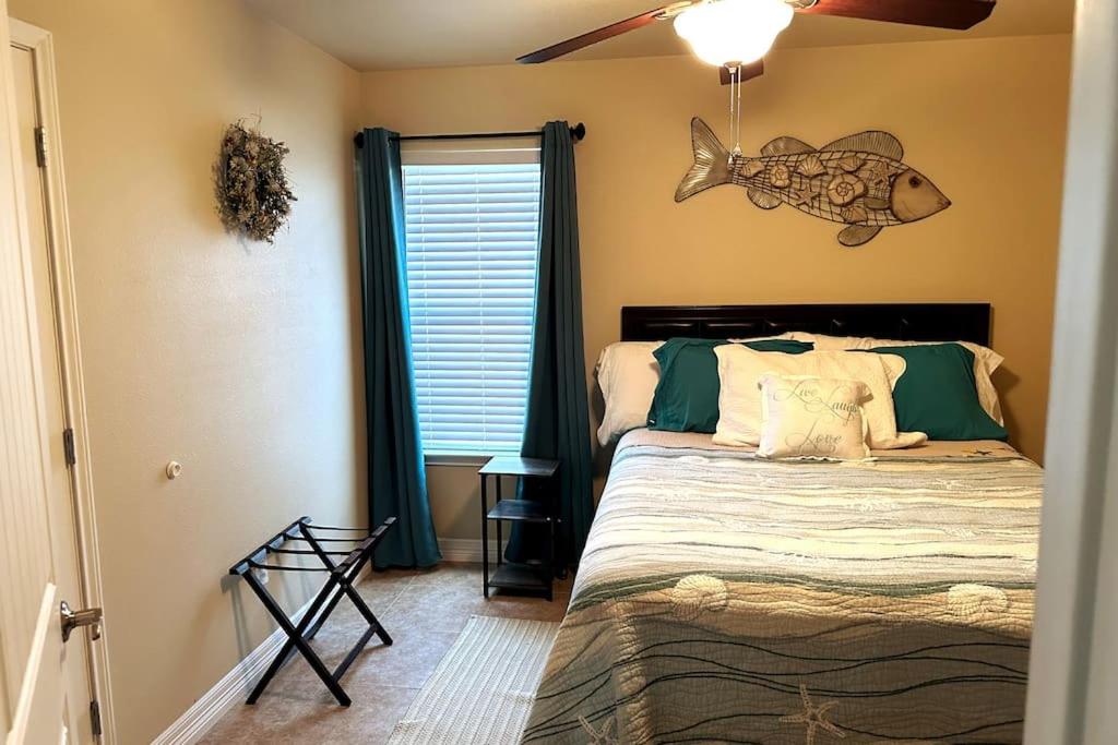 Rockport Reel Escape