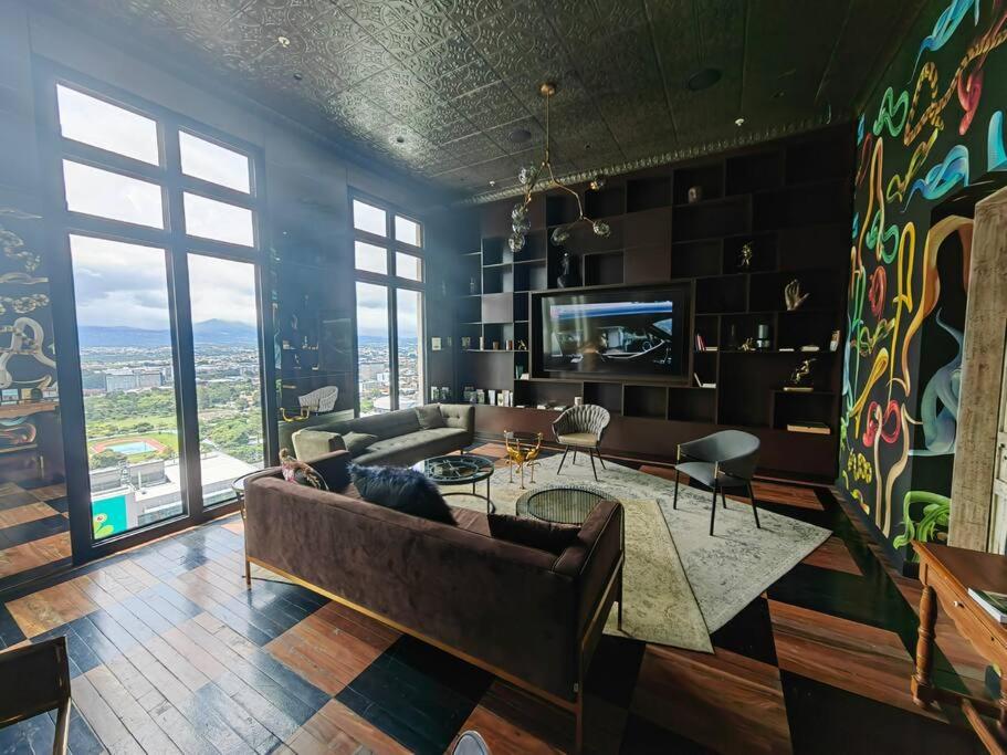 804 SECRT Sabana Hermoso Apartamento con Aire Acondicionado