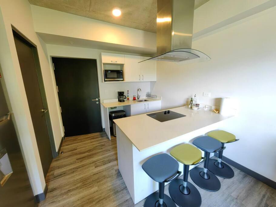 804 SECRT Sabana Hermoso Apartamento con Aire Acondicionado