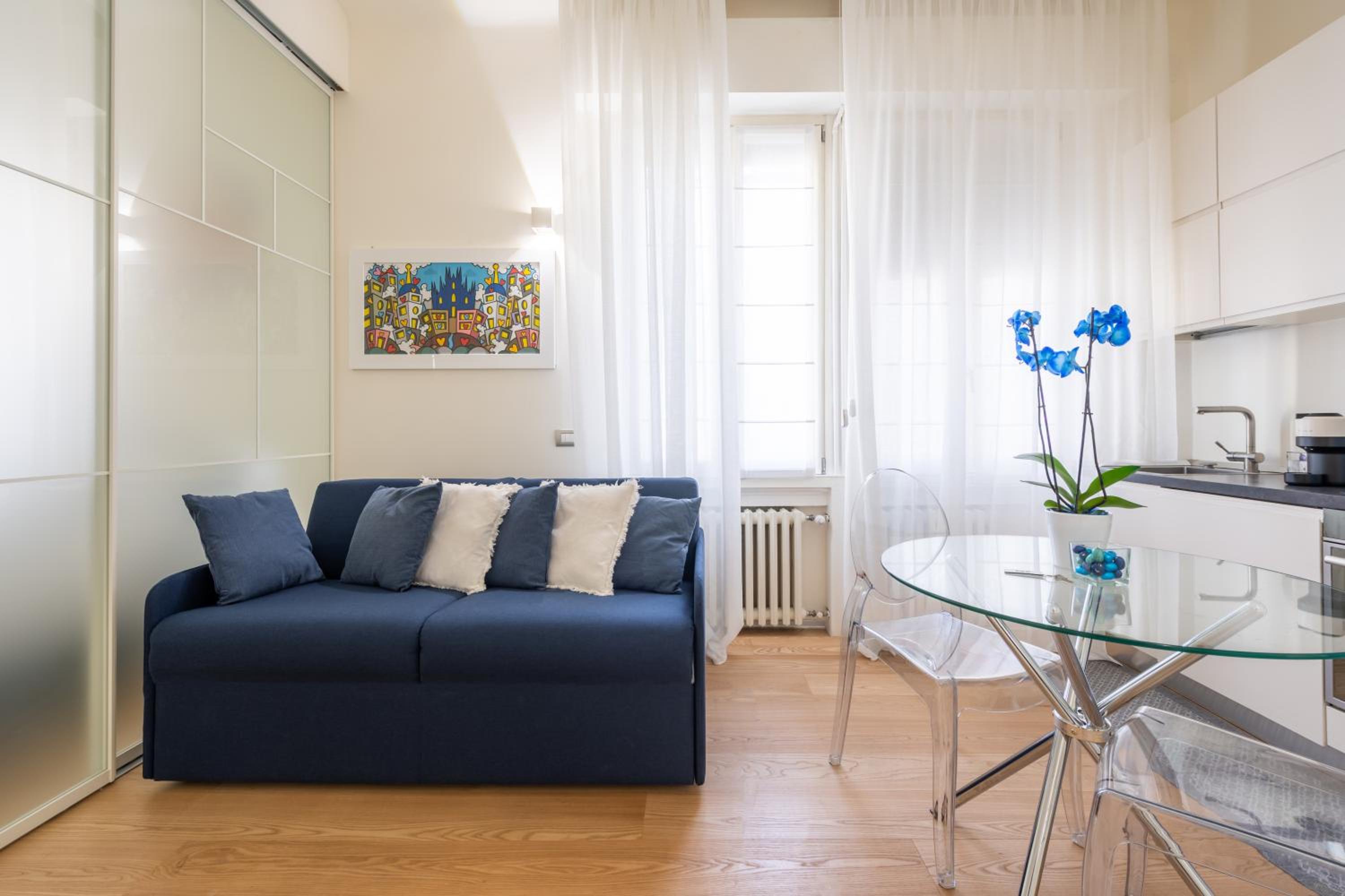 LIFE IS BEAUTIFUL Porta Romana Apartment