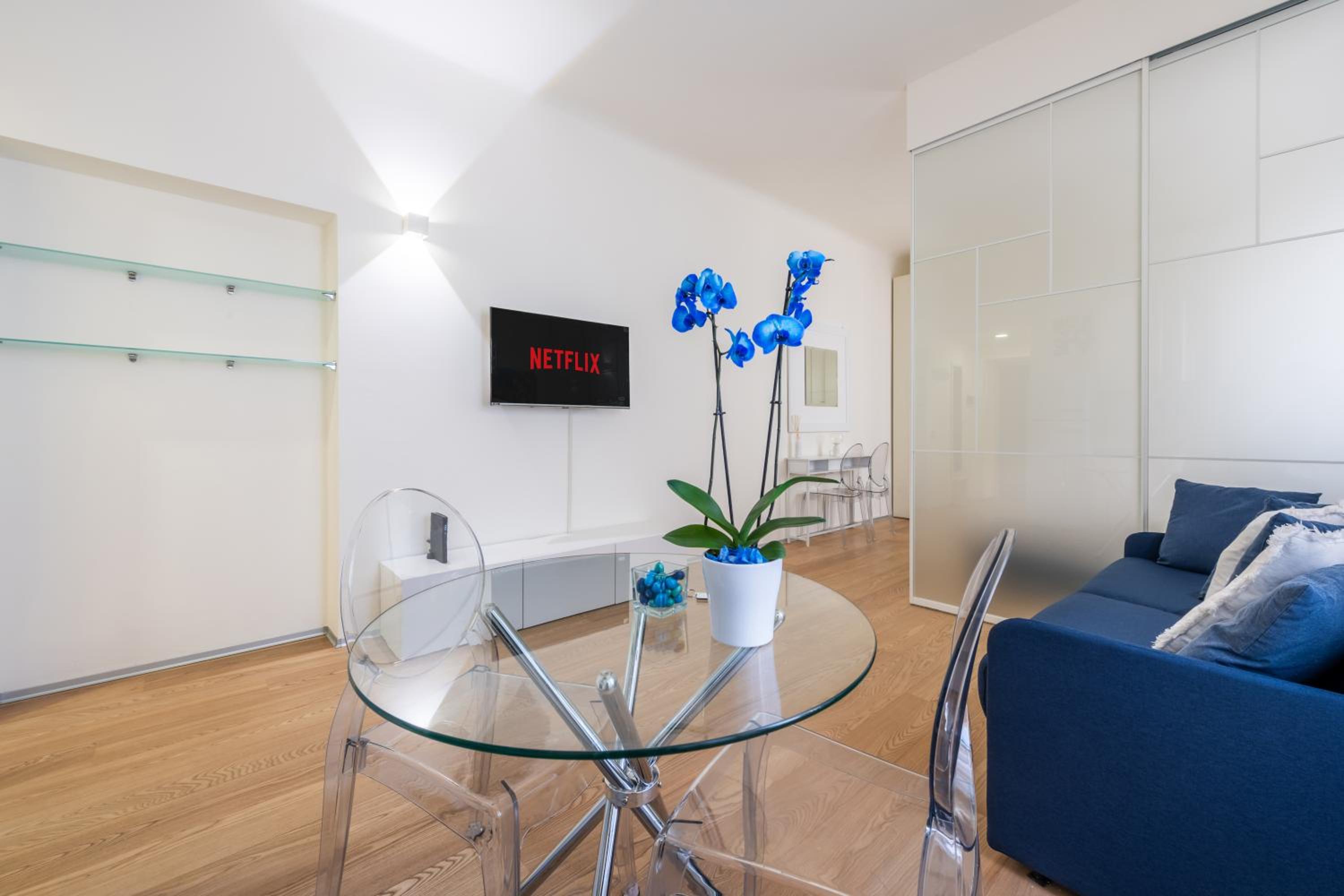 LIFE IS BEAUTIFUL Porta Romana Apartment