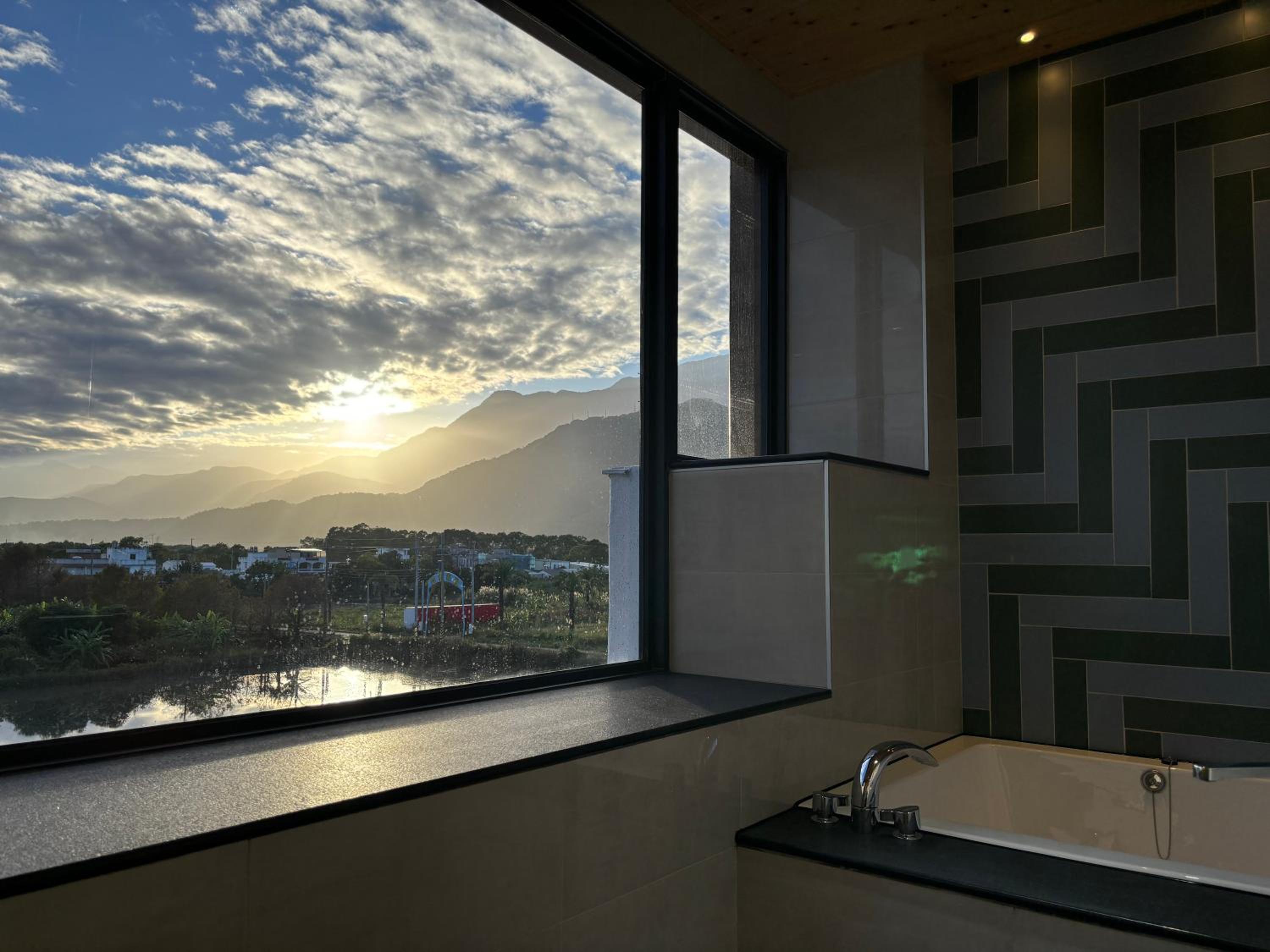 Qilai Fenghe B&B view 5