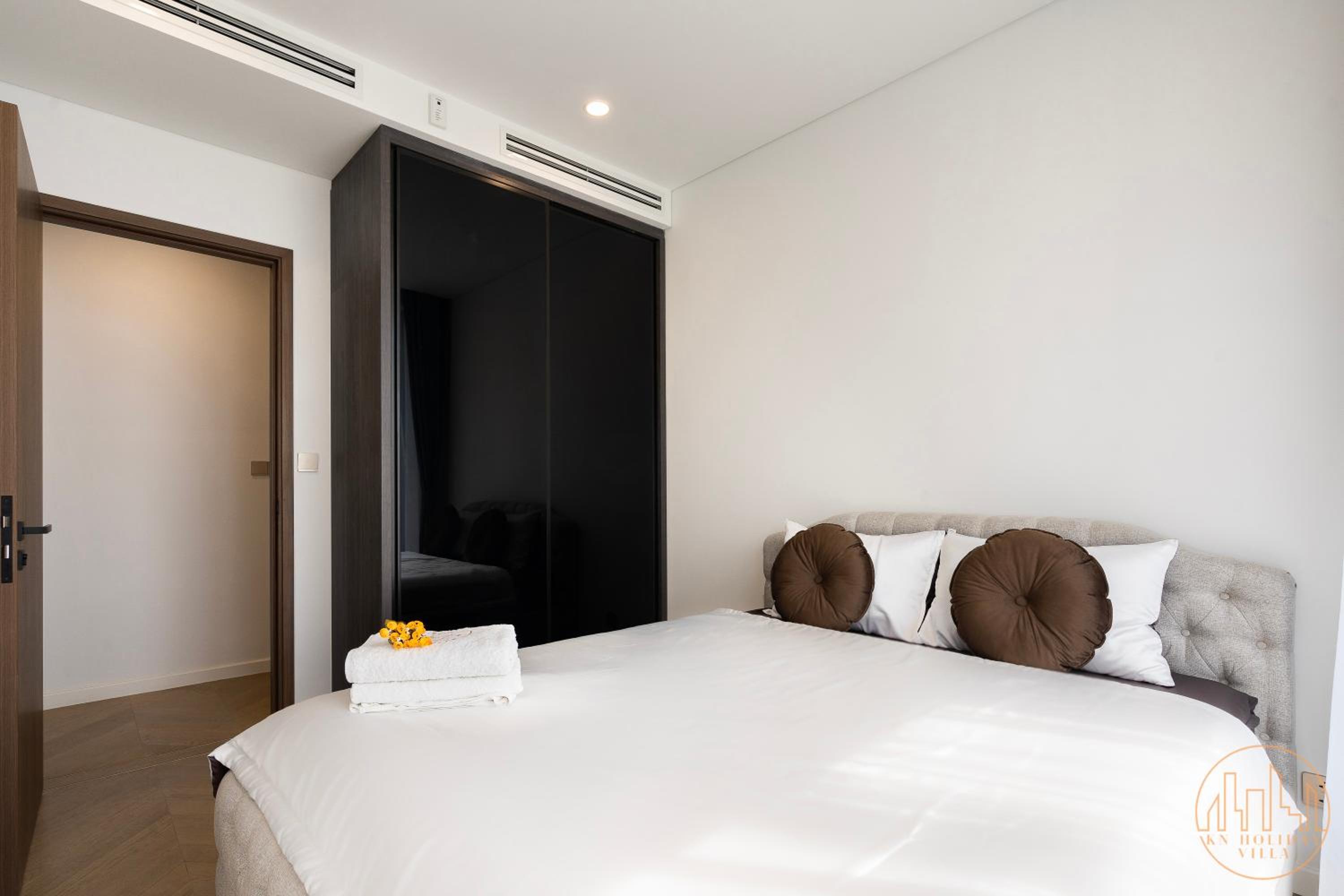 KN Holiday Apartment in Lumiere Riverside