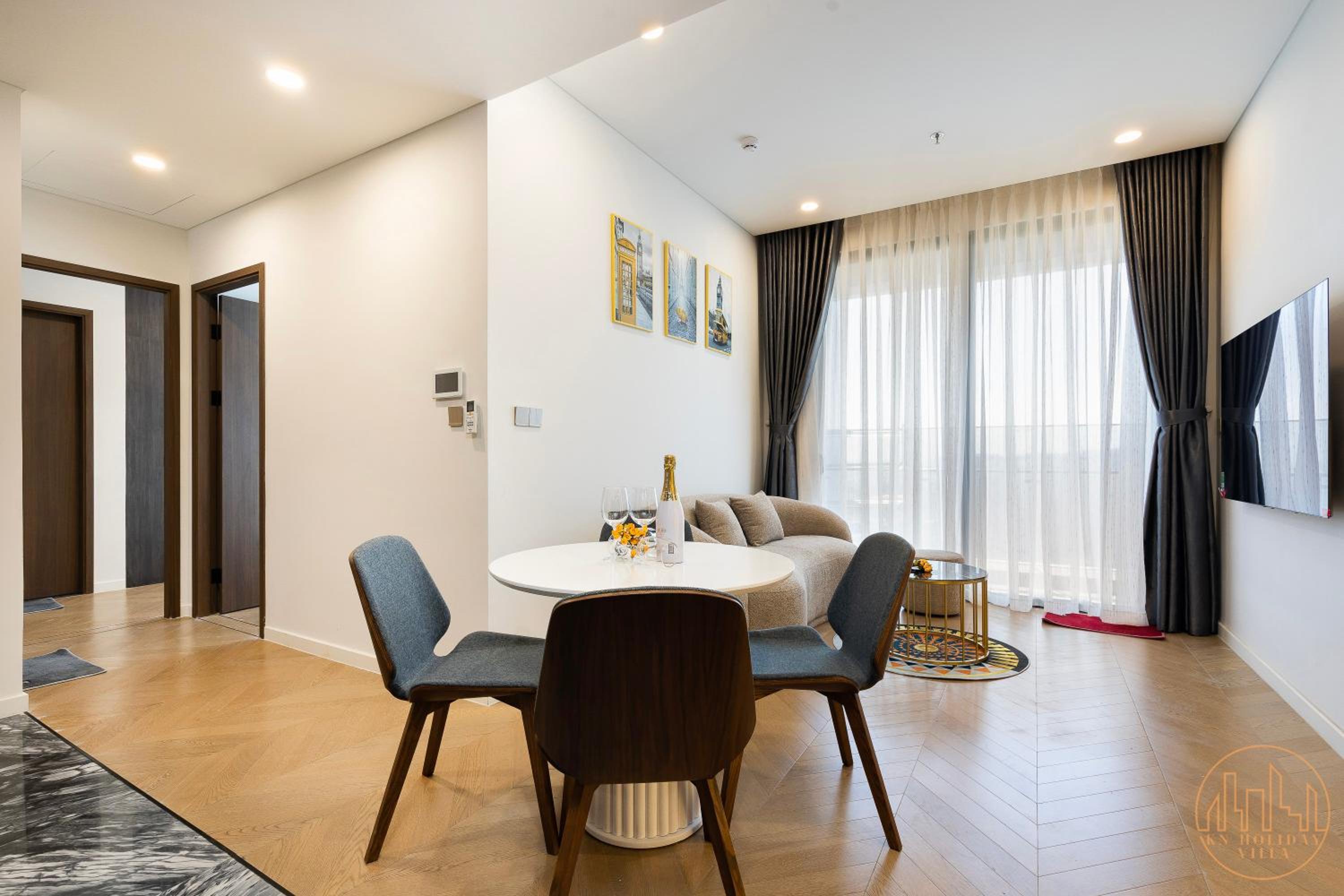 KN Holiday Apartment in Lumiere Riverside