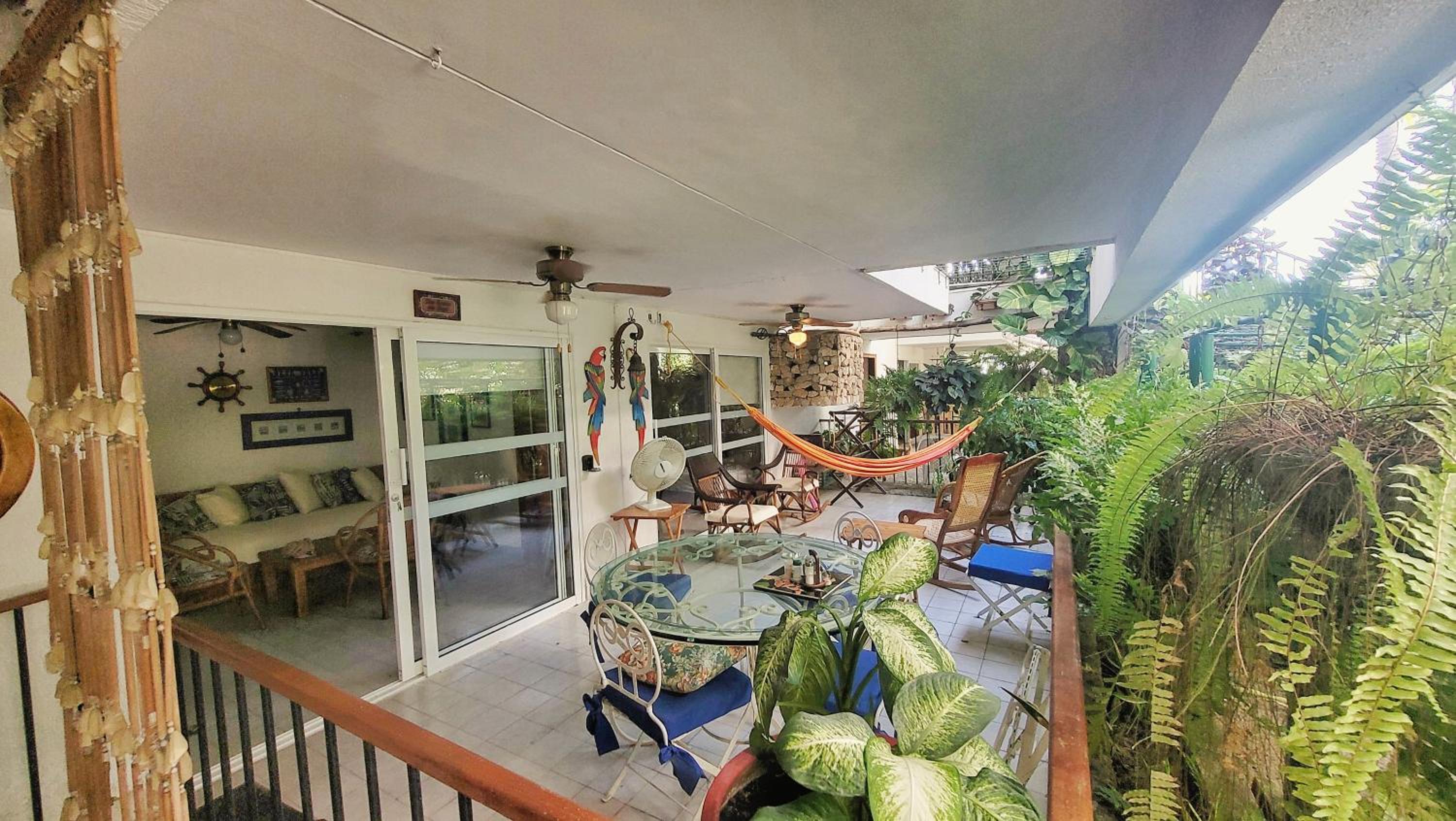 Apartamento con salida a la playa