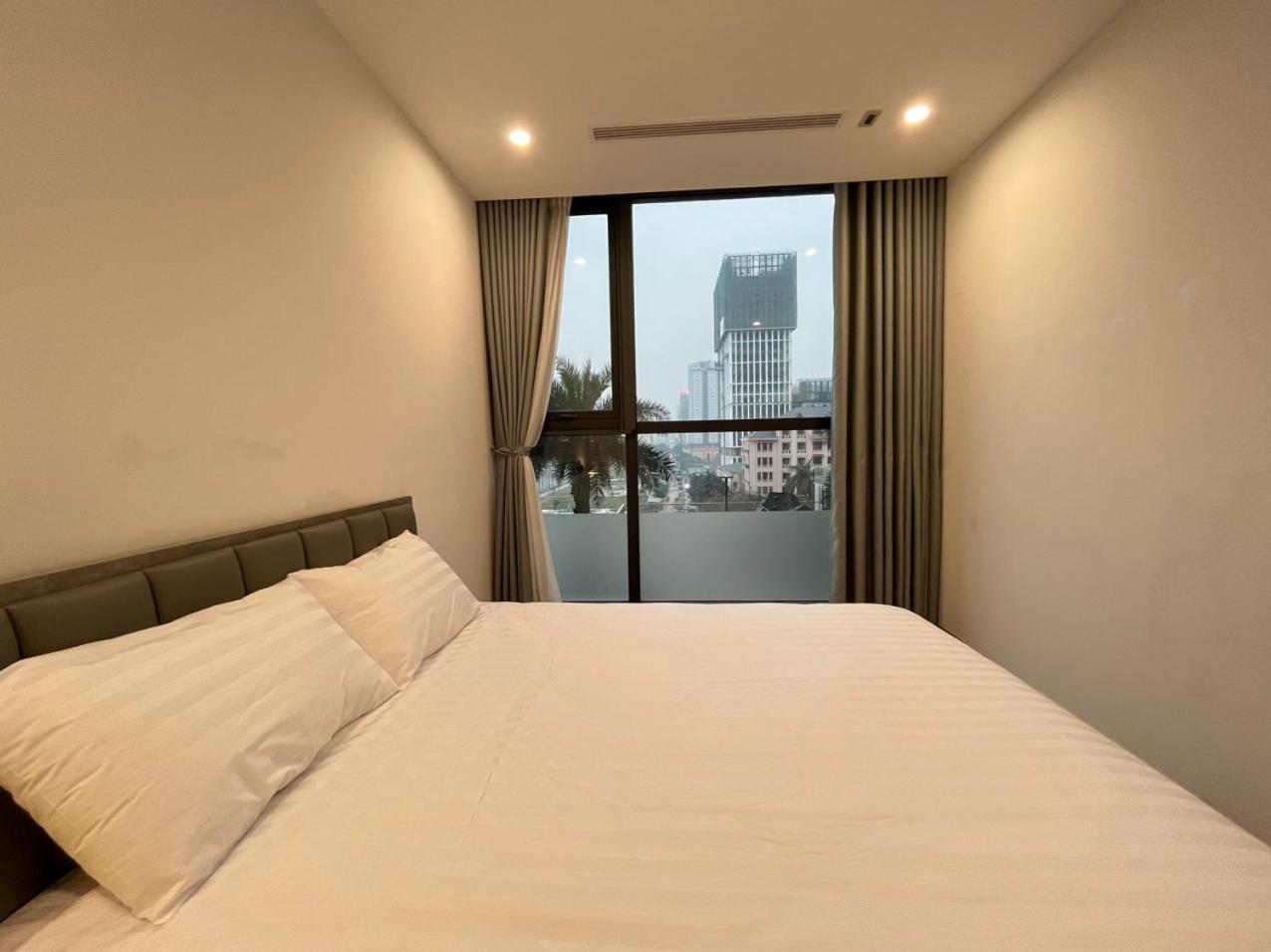 Vinhomes Skylake - 1,2,3 Beds Apartment - Fullhouse/ Spacious